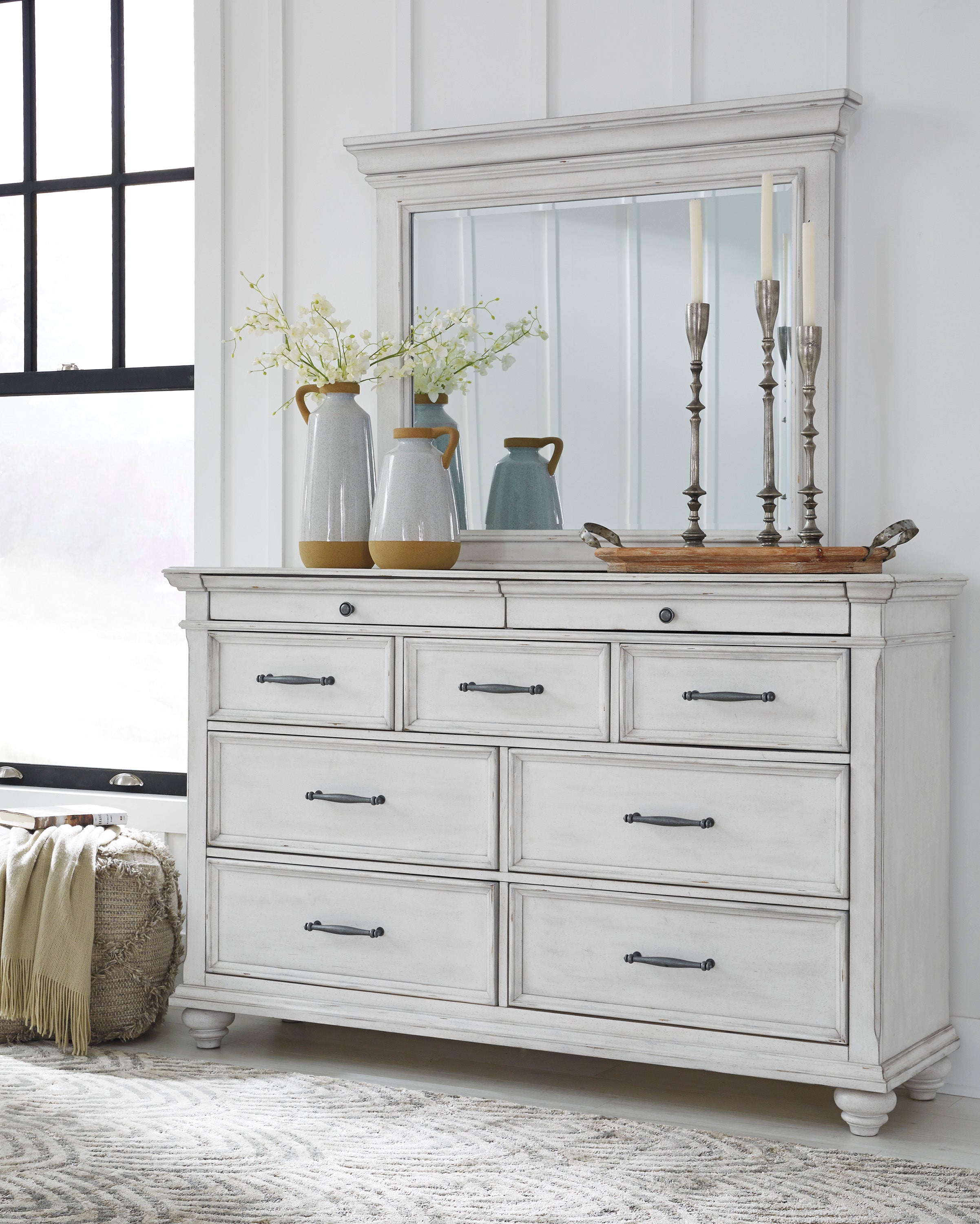 Kanwyn Whitewash Upholstered Storage Bedroom Set - SET | B777-54S | B777-157 | B777-96 | B777-46 | B777-93 - Bien Home Furniture & Electronics