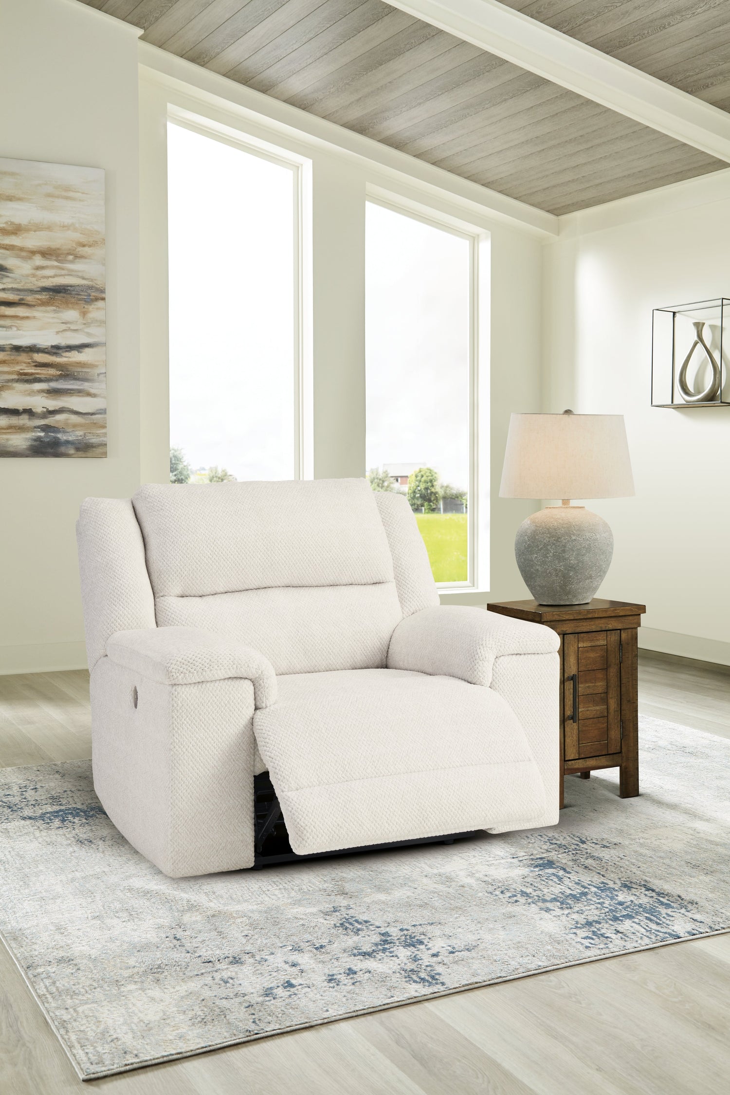 Keensburg Linen Oversized Power Recliner - 6180782 - Bien Home Furniture & Electronics