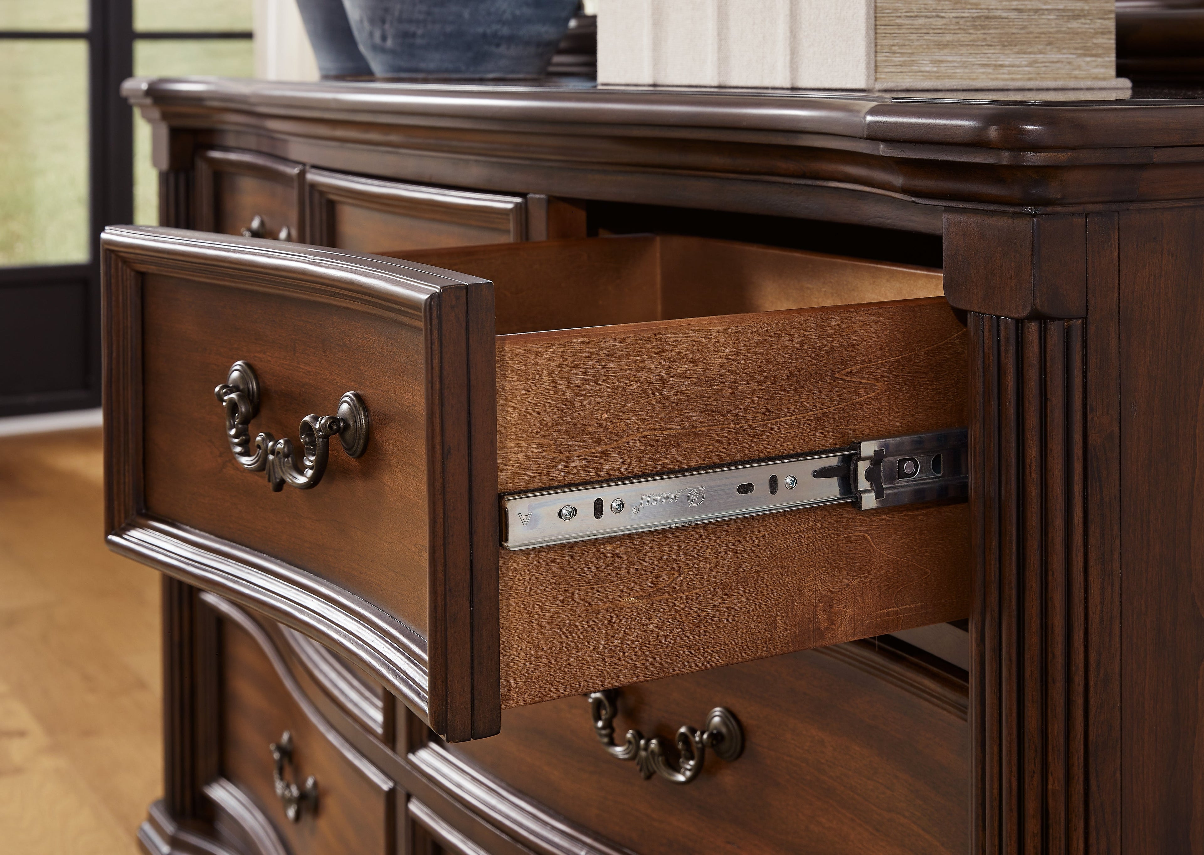 Lavinton Brown Dresser - B764-31 - Bien Home Furniture & Electronics