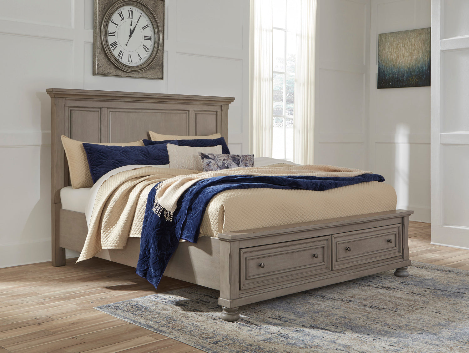 Lettner Light Gray Footboard Storage Platform Bedroom Set - SET | B733-76 | B733-58 | B733-99 | B733-31 | B733-92 - Bien Home Furniture & Electronics