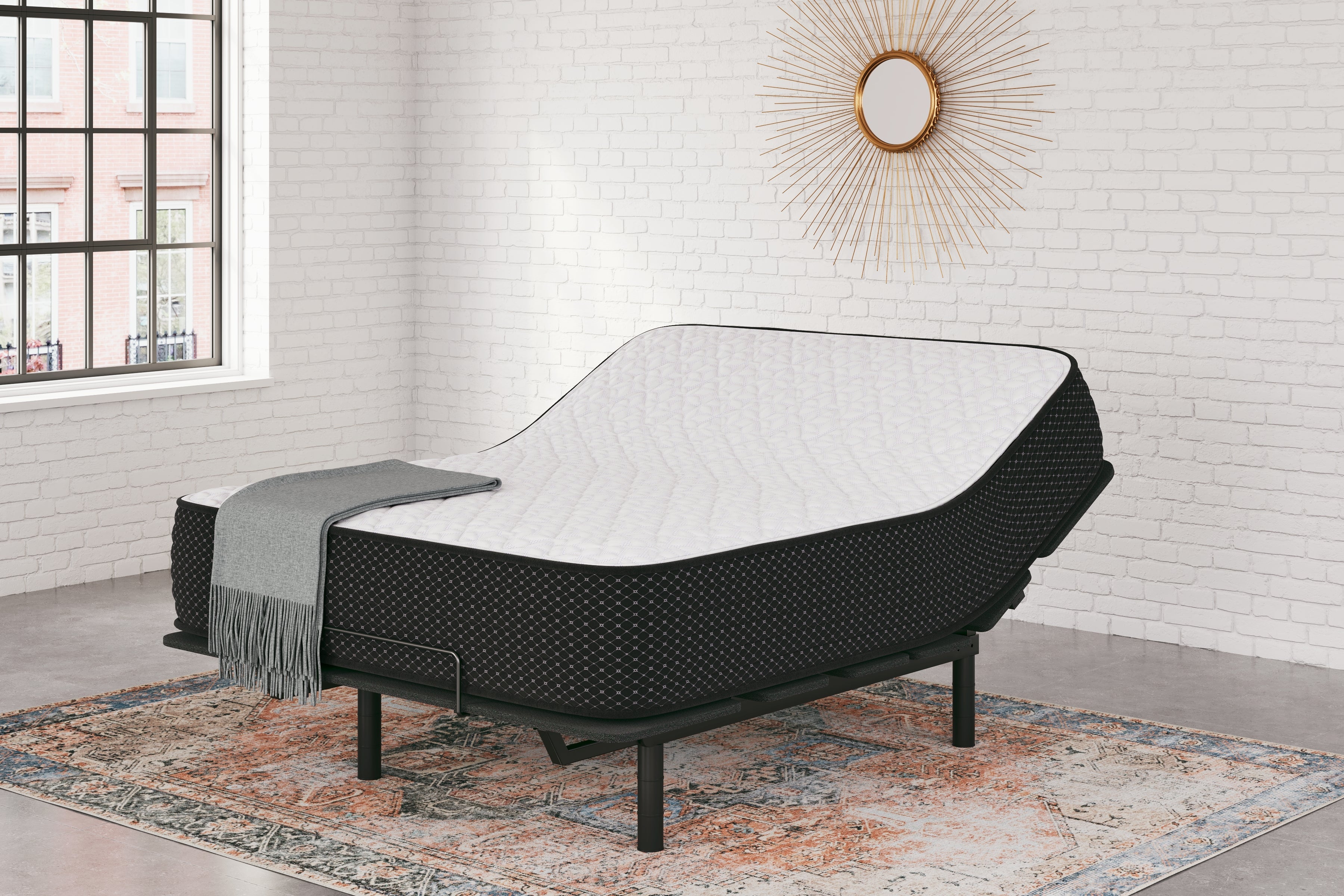 Limited Edition Firm White Queen Mattress - M41031 - Bien Home Furniture &amp; Electronics