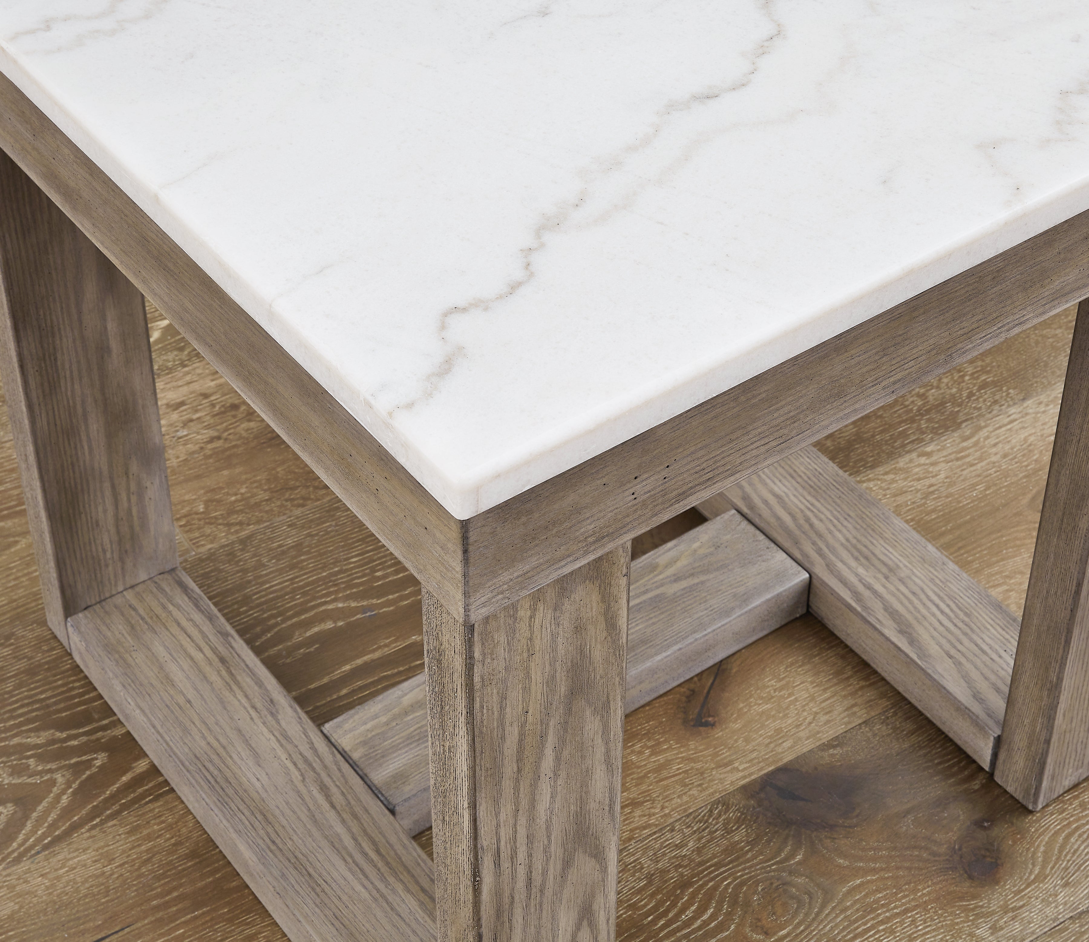 Loyaska Brown/Ivory End Table - T789-2 - Bien Home Furniture & Electronics