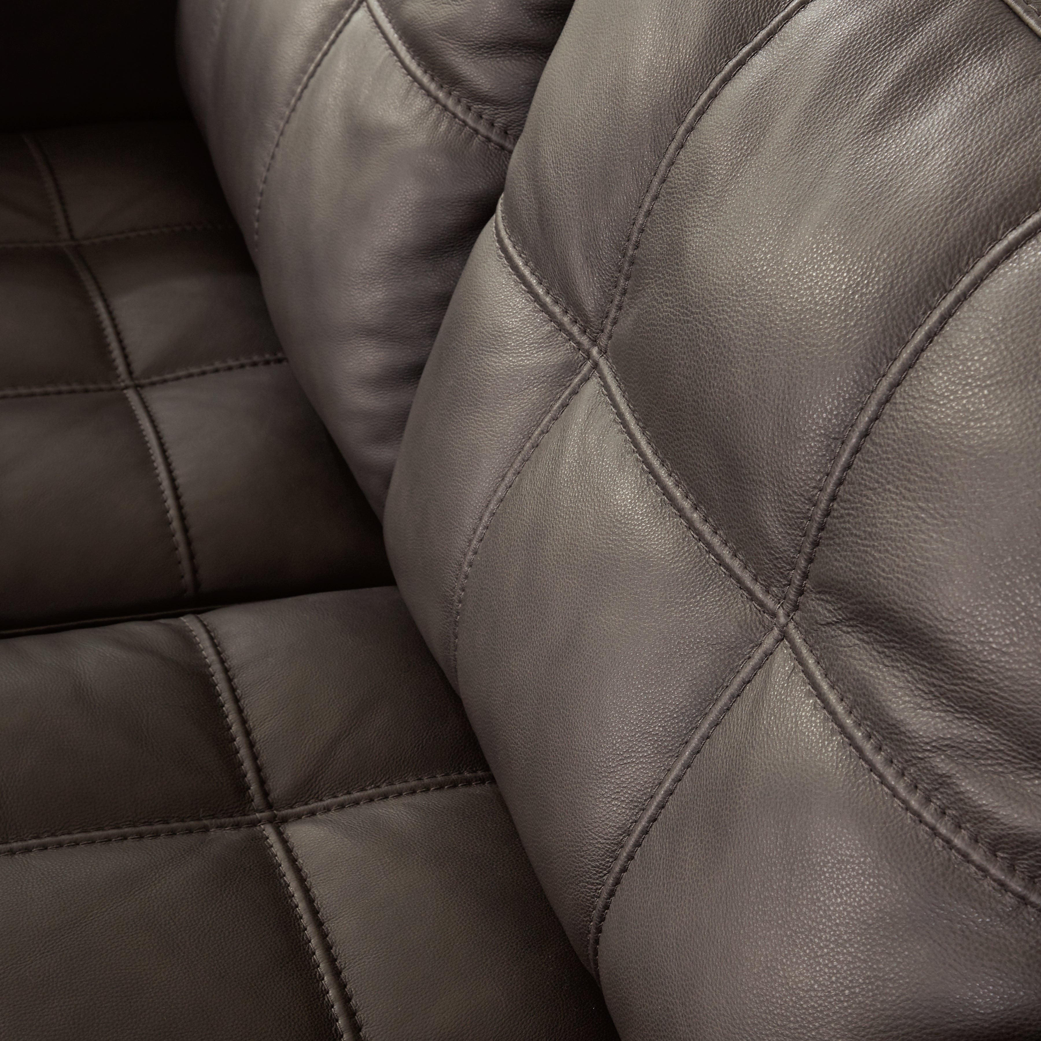 Luigi Thunder Sofa - 5650638 - Bien Home Furniture & Electronics