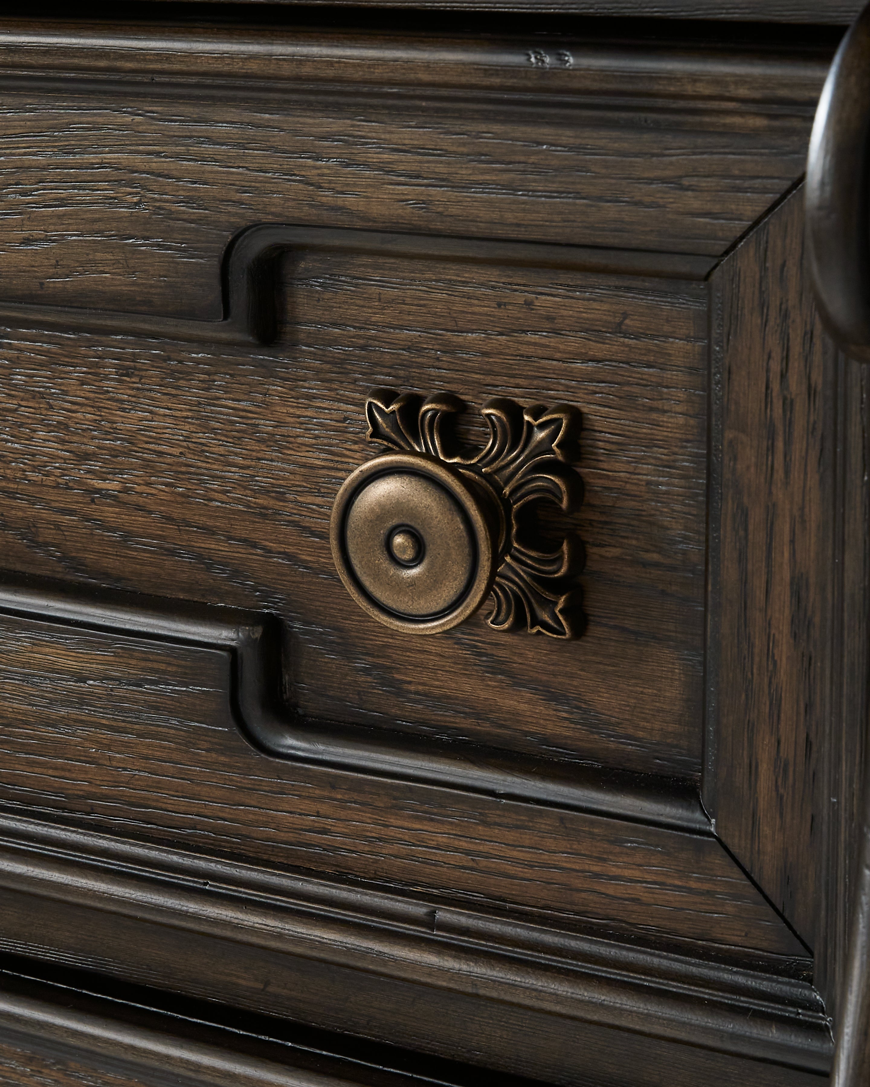 Maylee Dark Brown Dresser - B947-31 - Bien Home Furniture & Electronics