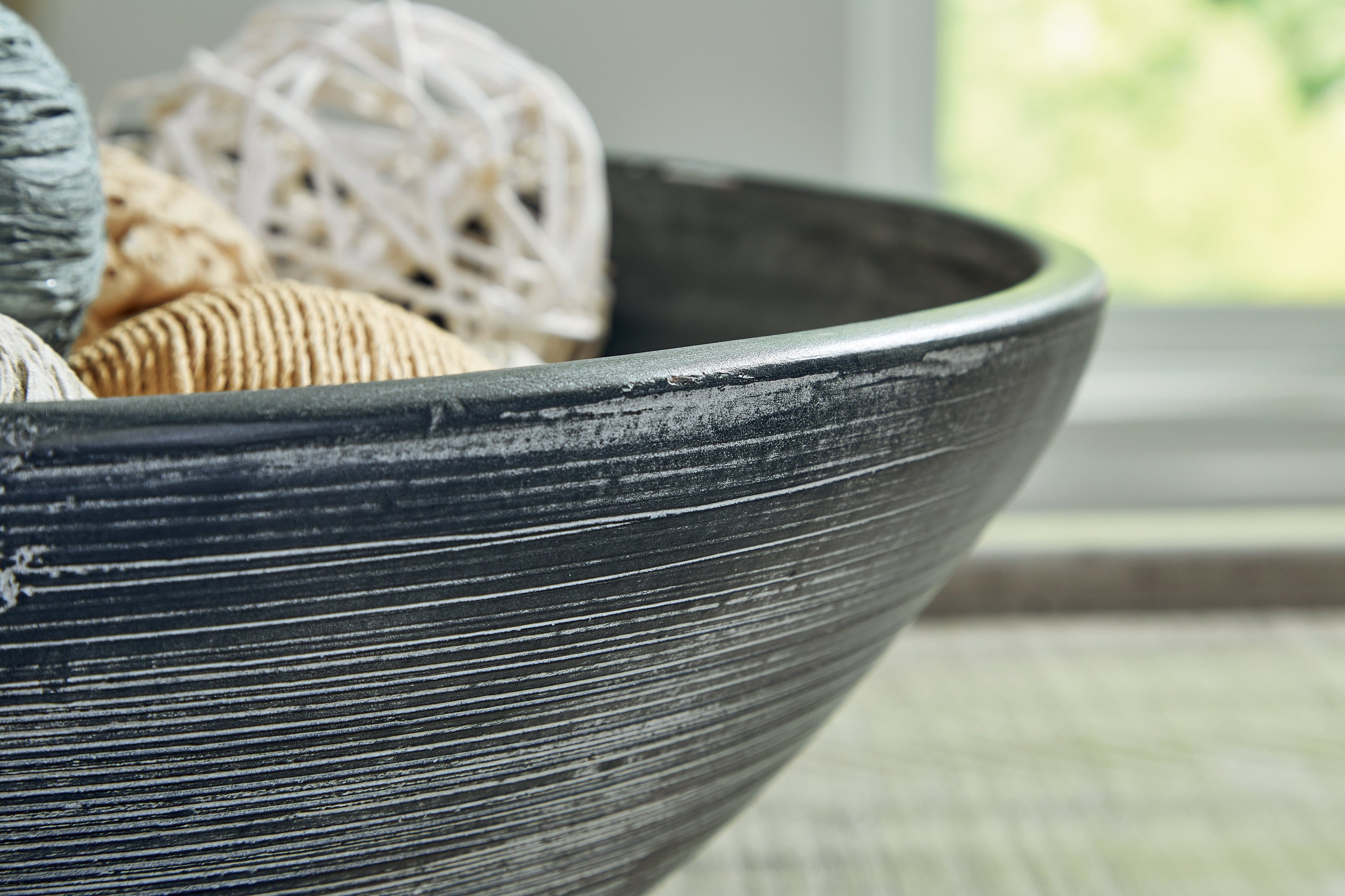 Meadie Distressed Blue Bowl - A2000630 - Bien Home Furniture & Electronics