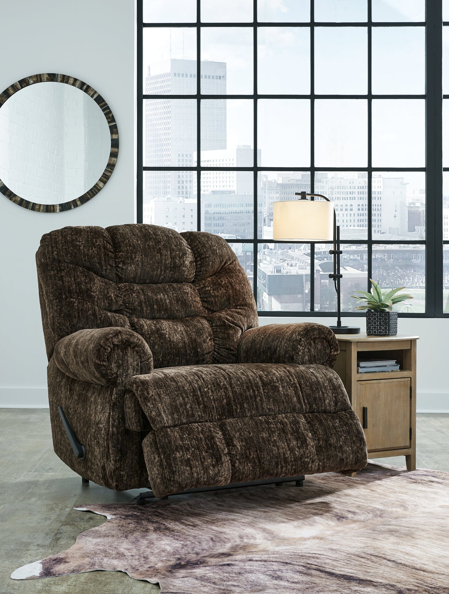 Movie Man Chocolate Recliner - 6380229 - Bien Home Furniture & Electronics