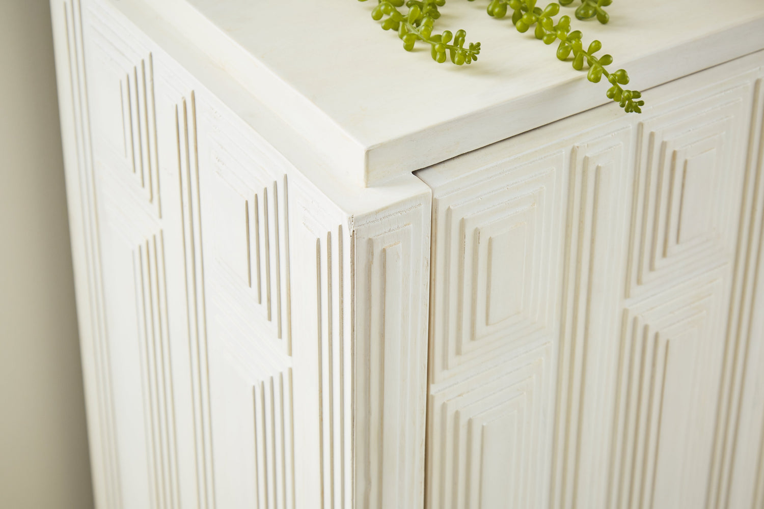 Ornawel Distressed White Accent Cabinet - A4000569 - Bien Home Furniture & Electronics
