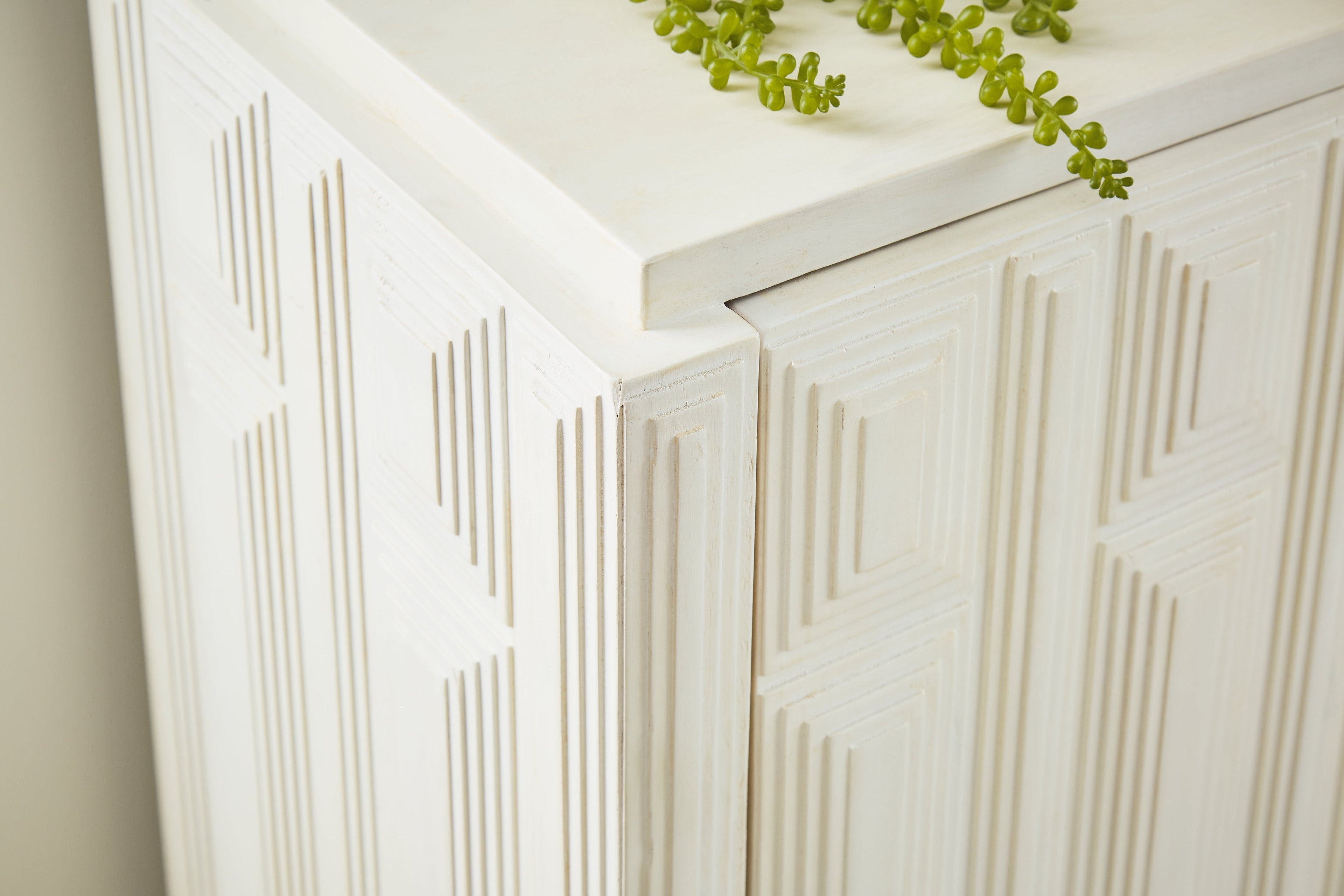Ornawel Distressed White Accent Cabinet - A4000569 - Bien Home Furniture & Electronics