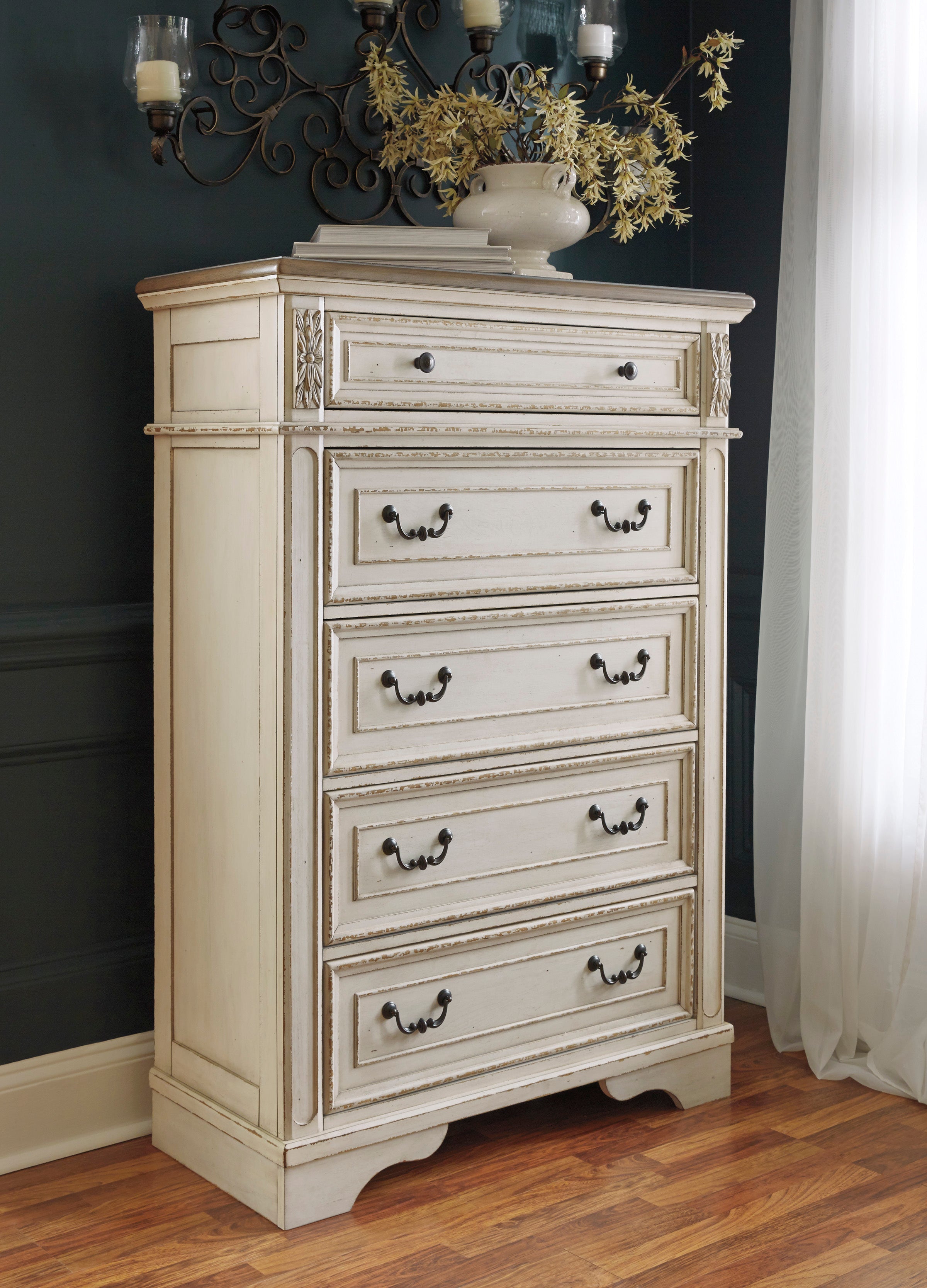 Realyn Chipped White Footboard Storage Platform Bedroom Set - SET | B743-54S | B743-57 | B743-196 | B743-93 | B743-46 - Bien Home Furniture & Electronics