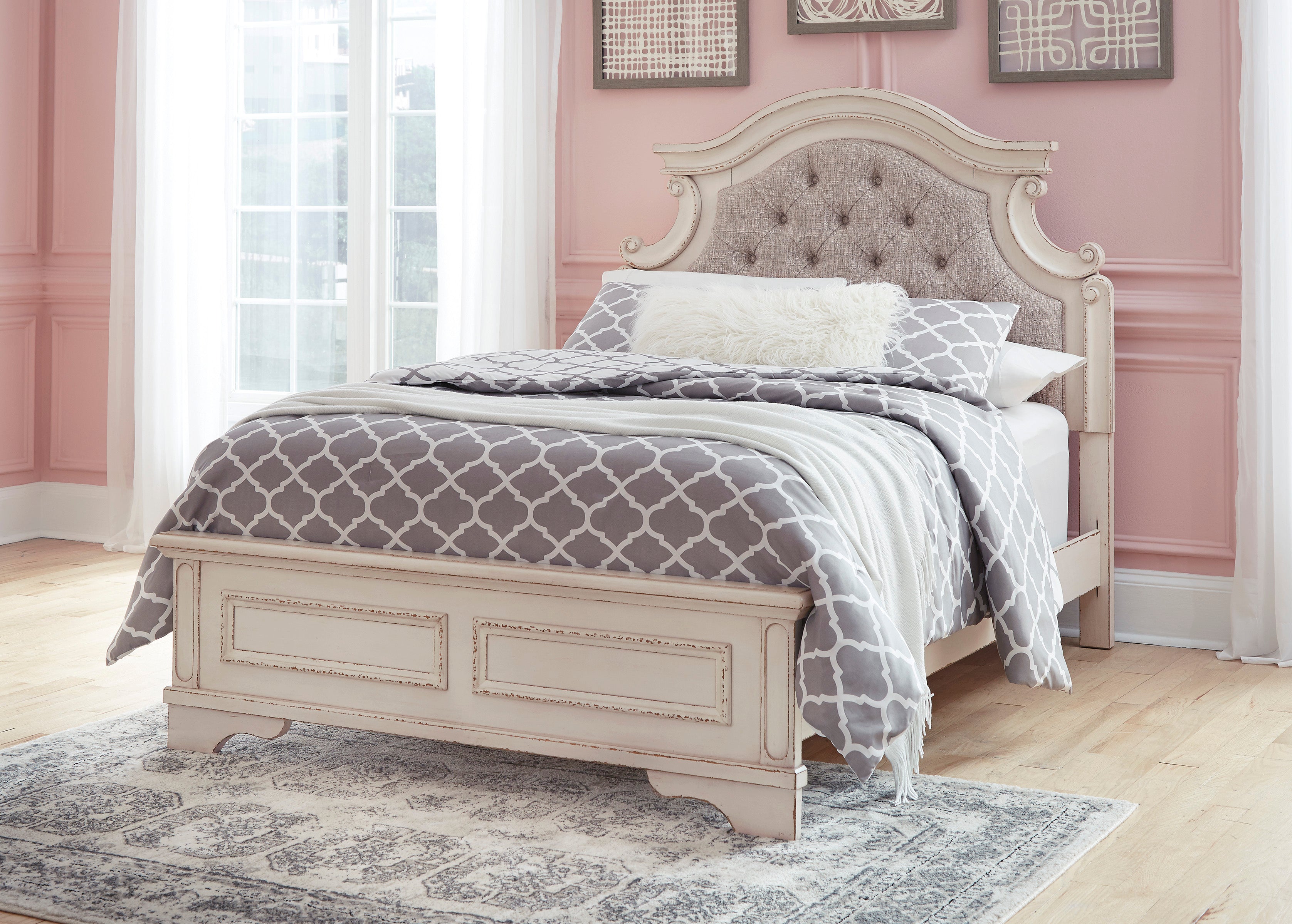 Realyn Chipped White Upholstered Panel Youth Bedroom Set - SET | B743-52 | B743-53 | B743-83 | B743-91 | B743-46 - Bien Home Furniture & Electronics