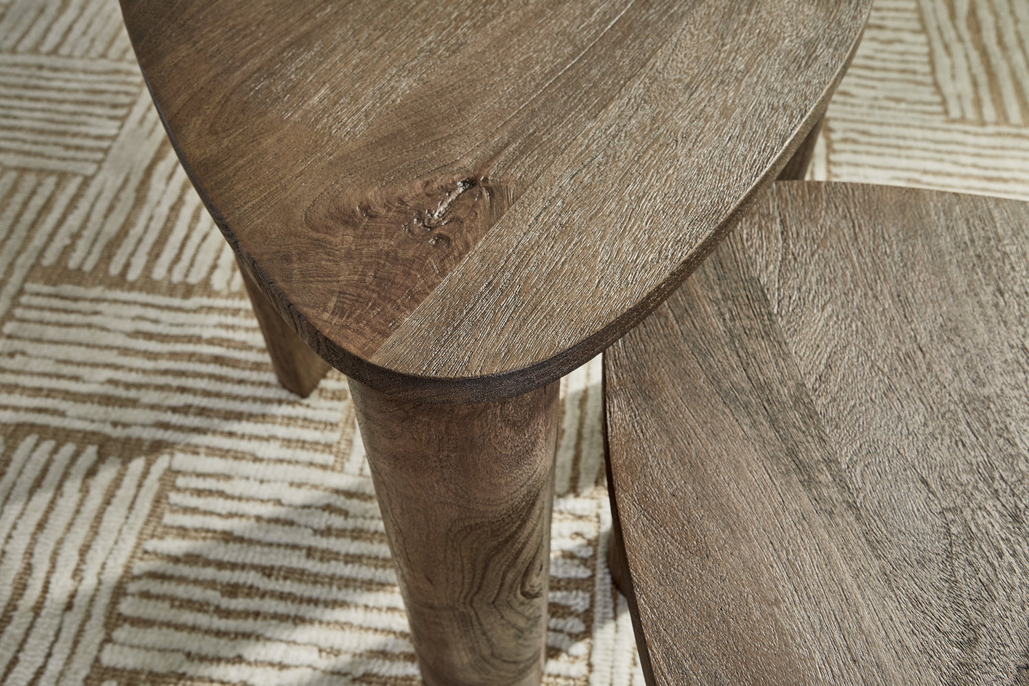 Reidport Grayish Brown Accent Coffee Table (Set of 2) - A4000604 - Bien Home Furniture & Electronics