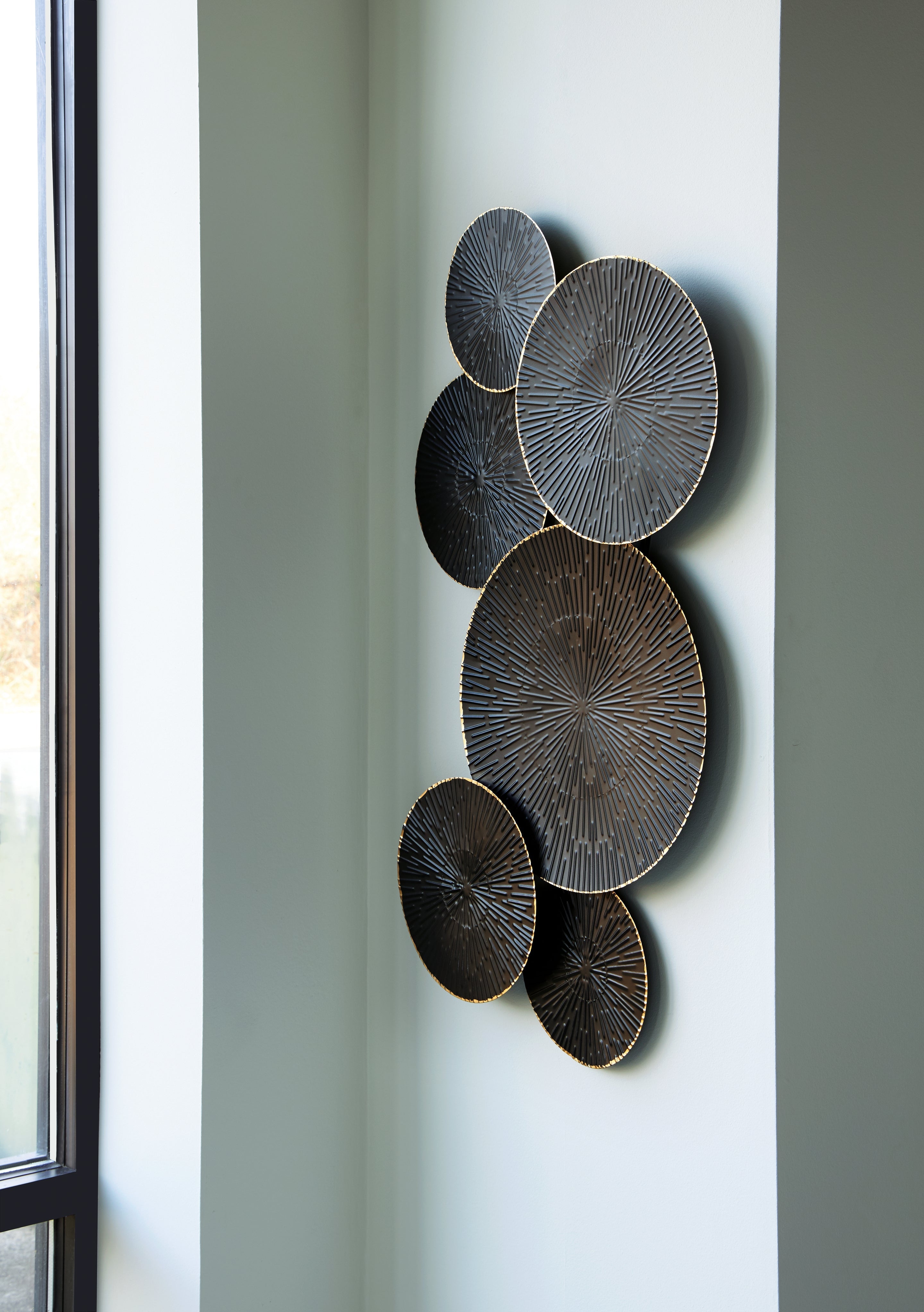 Rhetlen Black/Gold Finish Wall Decor - A8010301 - Bien Home Furniture & Electronics