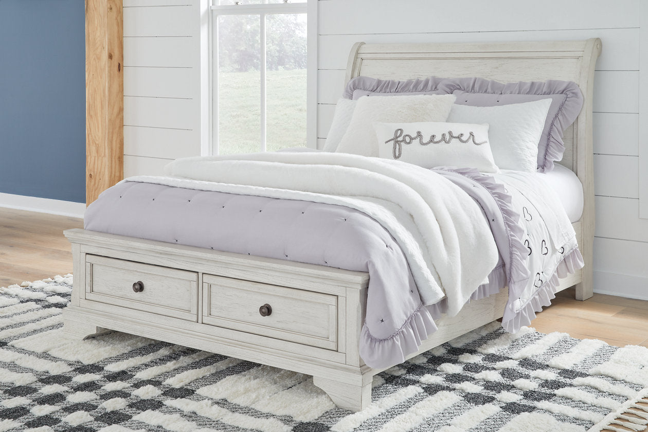 Robbinsdale Antique White Full Sleigh Storage Bed - SET | B742-183 | B742-84S | B742-87 - Bien Home Furniture &amp; Electronics