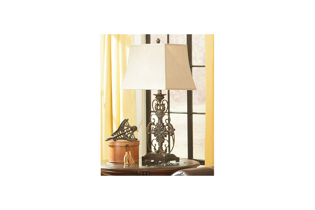 Sallee Gold Finish Table Lamp - L200064 - Bien Home Furniture &amp; Electronics
