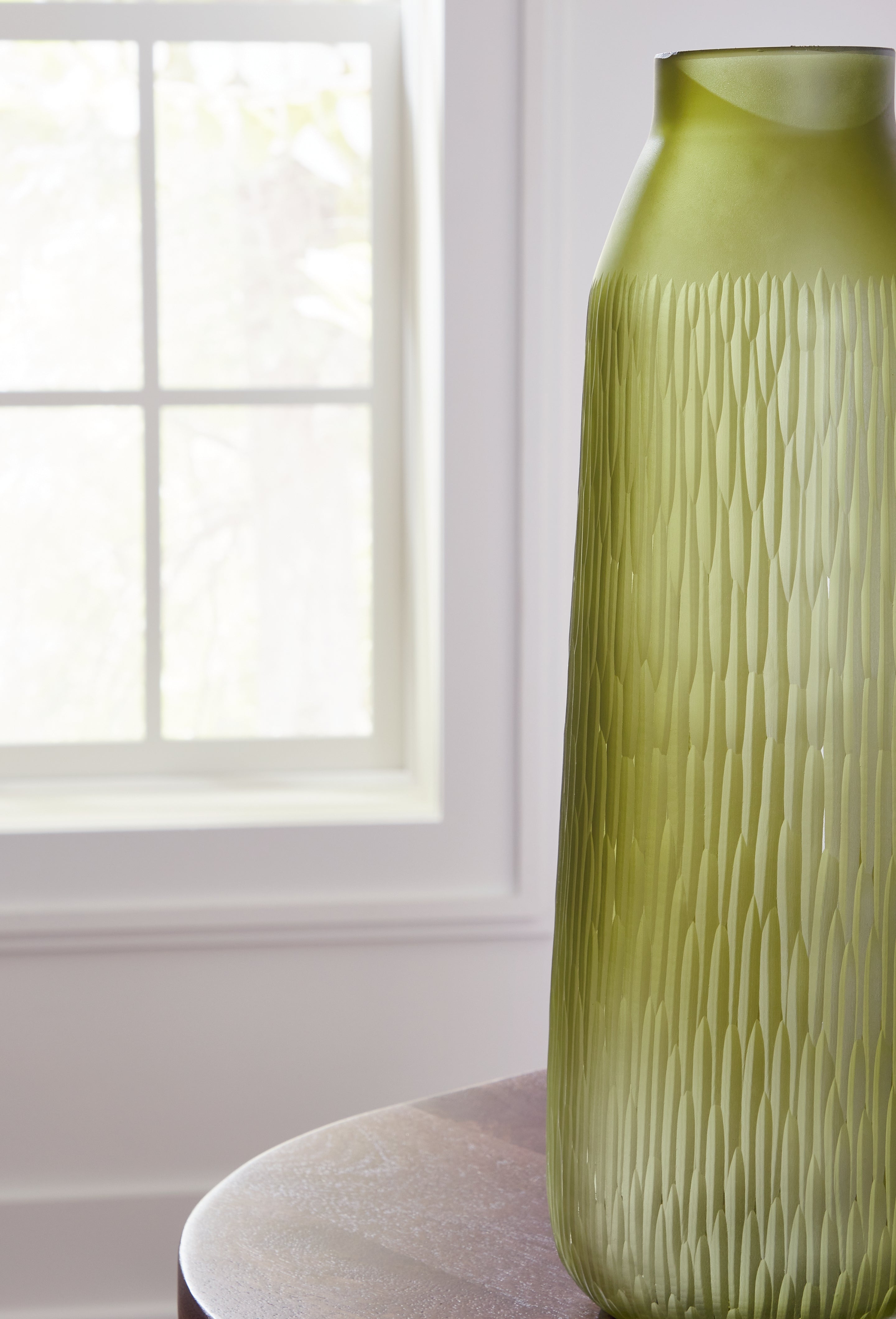 Scottyard Olive Green Vase - A2900009 - Bien Home Furniture & Electronics