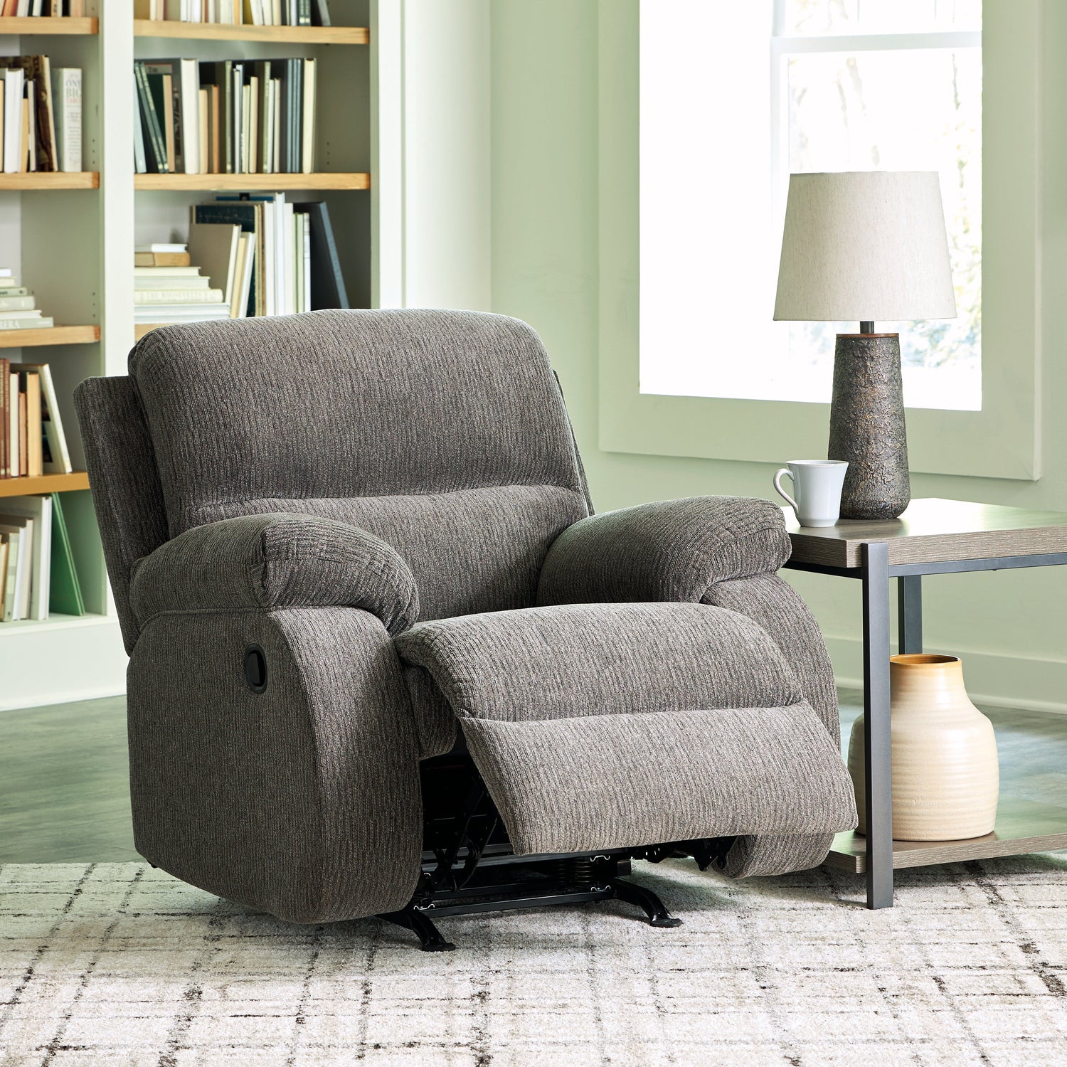 Scranto Brindle Recliner - 6650225 - Bien Home Furniture & Electronics
