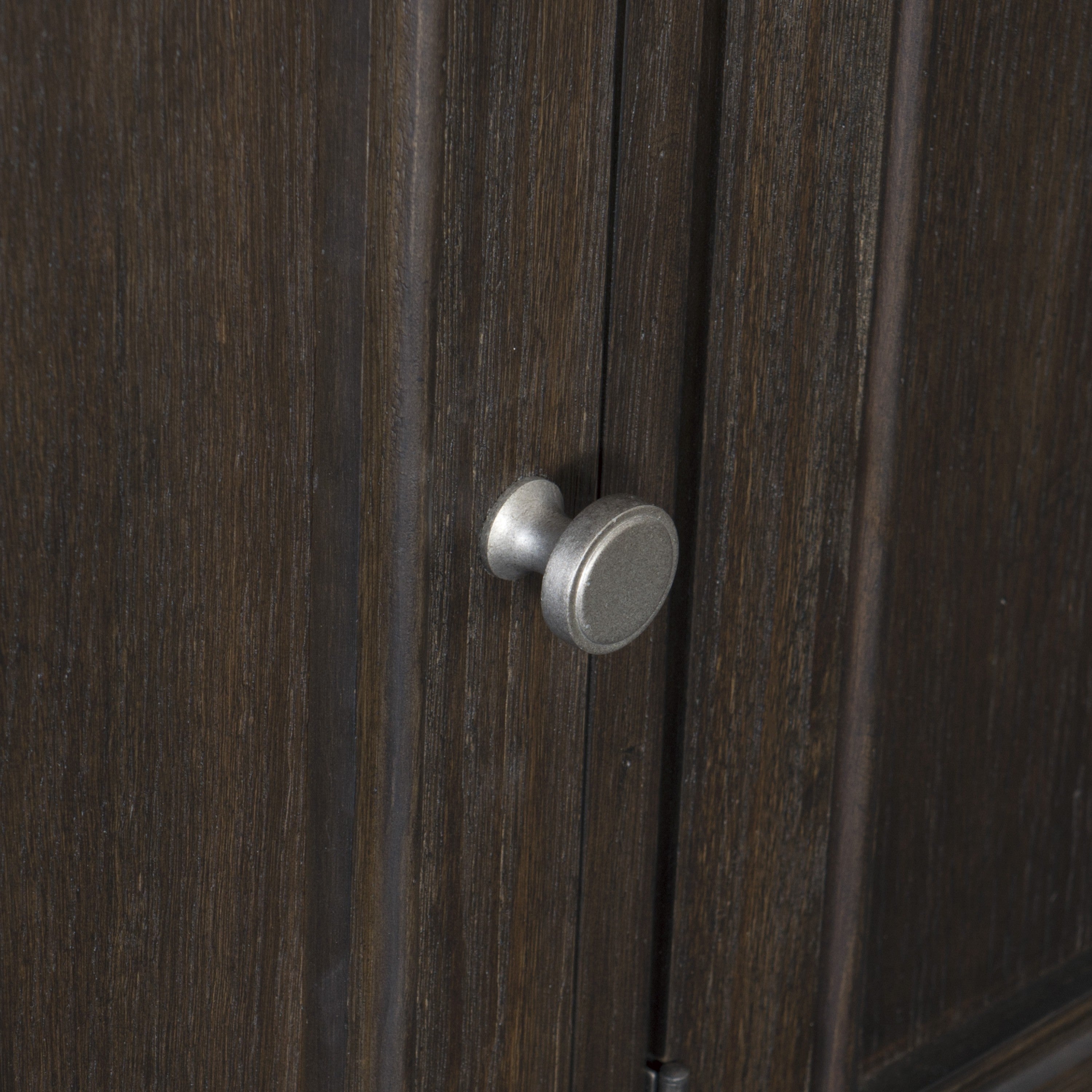 Southlake Wire Brushed Rustic Brown Server - 5741-40 - Bien Home Furniture & Electronics