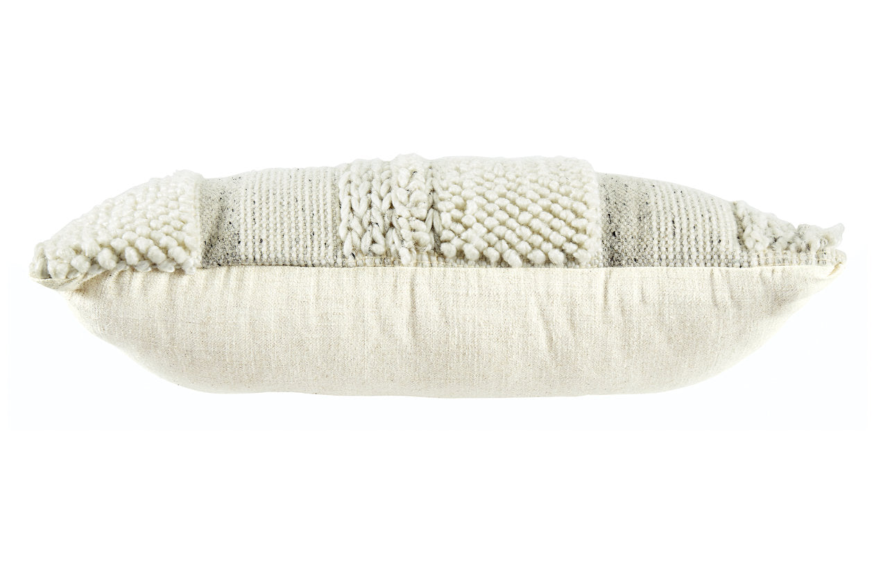 Standon Gray/White Pillow, Set of 4 - A1001005 - Bien Home Furniture & Electronics