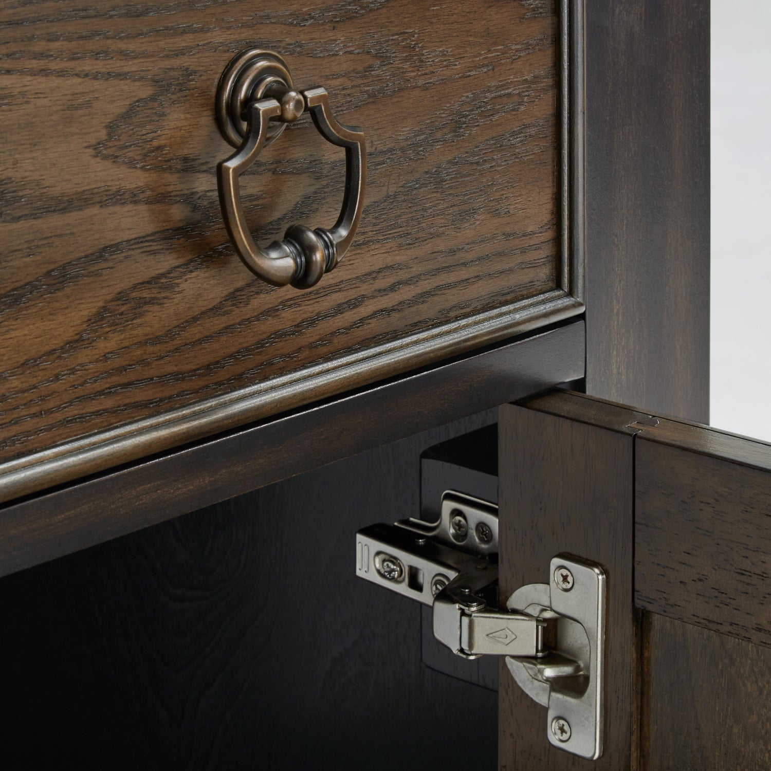 Stonington Brown Server - 5703-40 - Bien Home Furniture & Electronics