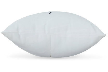 Tannerton White/Black Pillow, Set of 4 - A1001008 - Bien Home Furniture &amp; Electronics