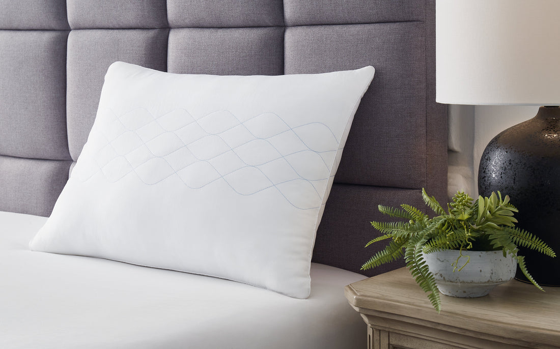 TBD White Comfort Pillow (4/Case) - M52111 - Bien Home Furniture &amp; Electronics