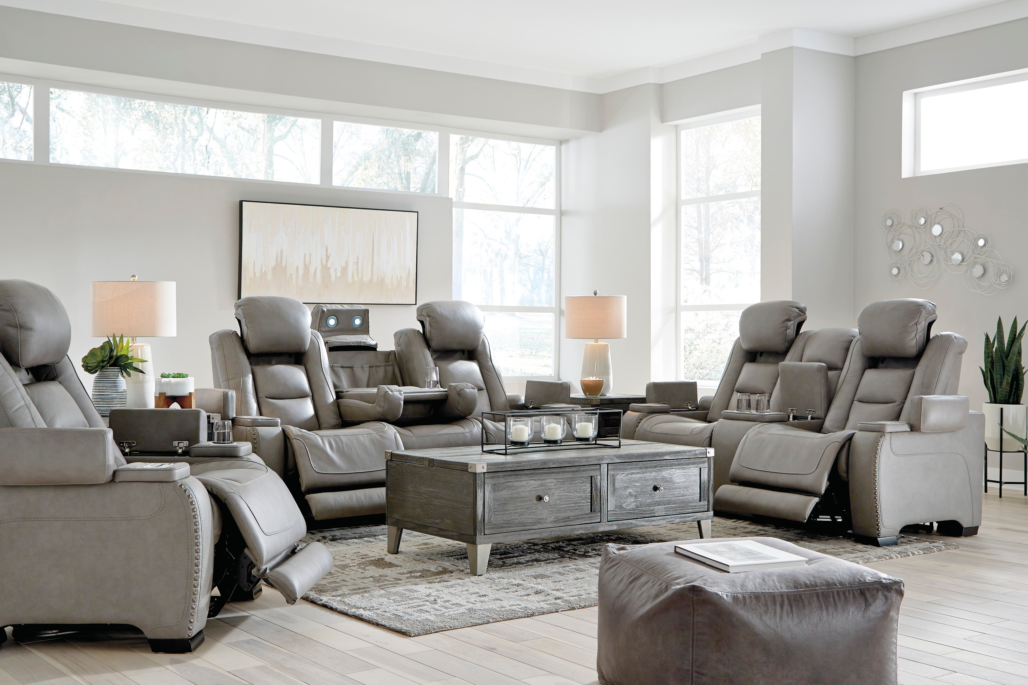 The Man-Den Gray Power Reclining Living Room Set - SET | U8530515 | U8530518 | U8530513 - Bien Home Furniture & Electronics