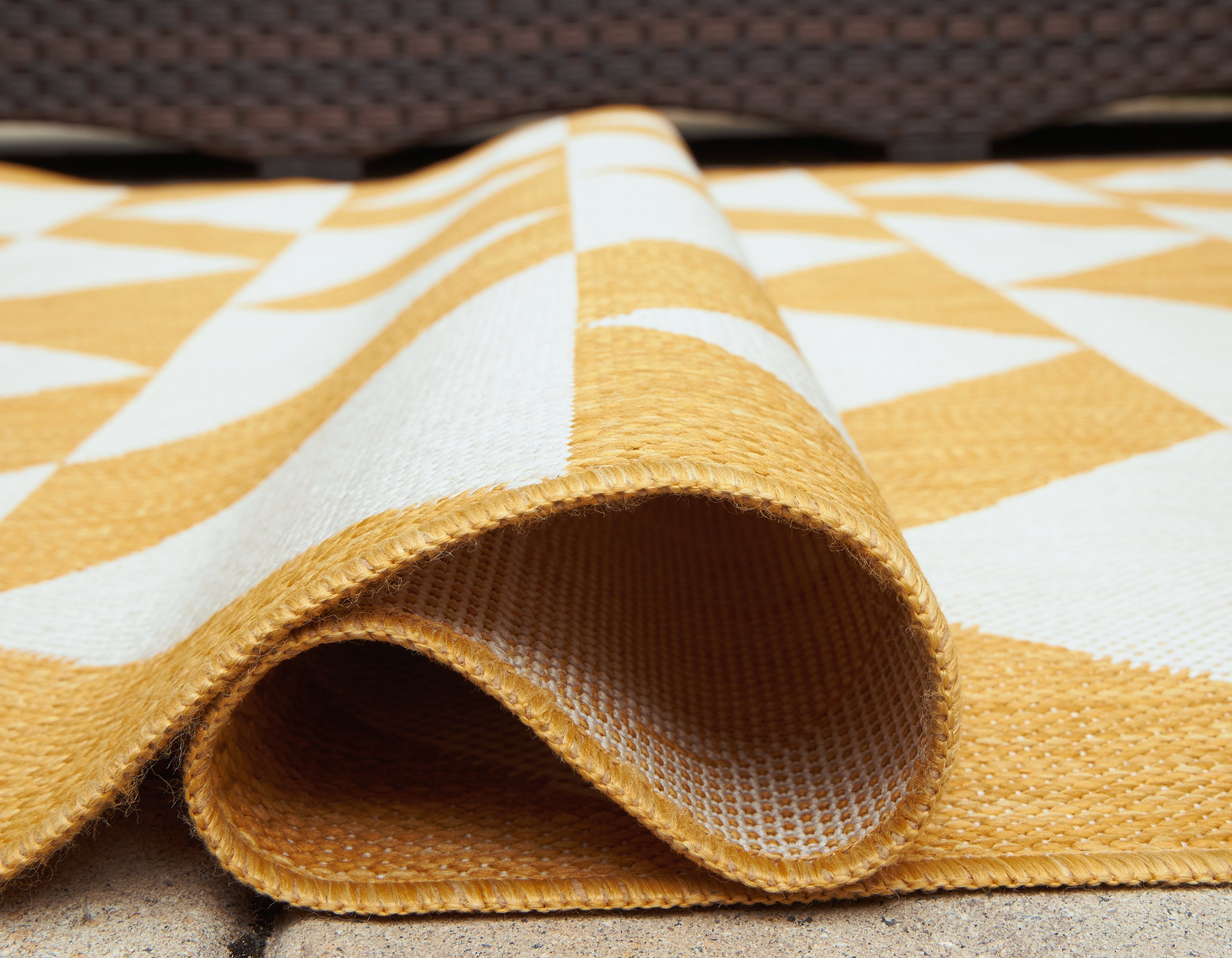 Thomley Ivory/Yellow 5&