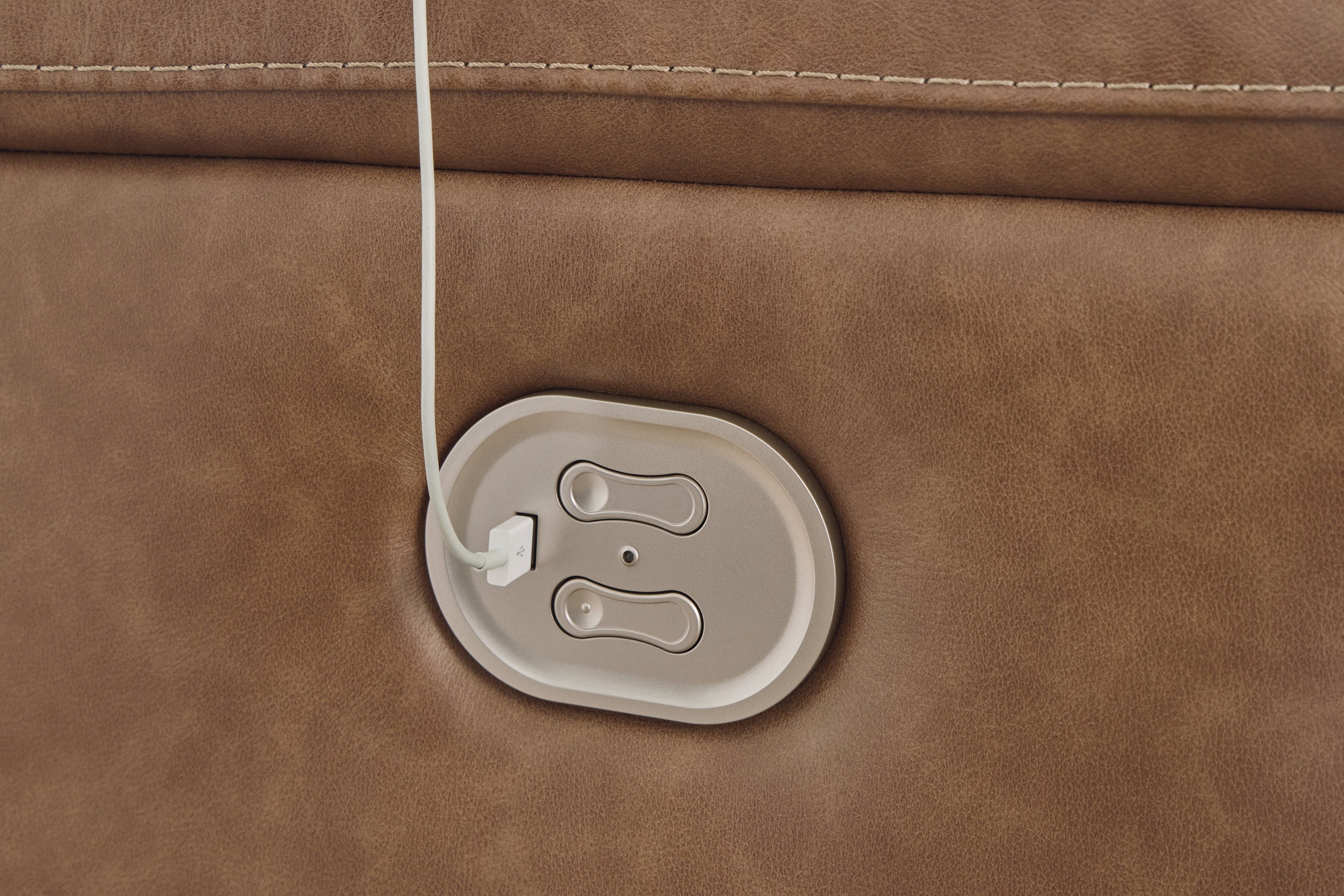 Trasimeno Caramel Power Reclining Loveseat with Console - U8281518 - Bien Home Furniture & Electronics