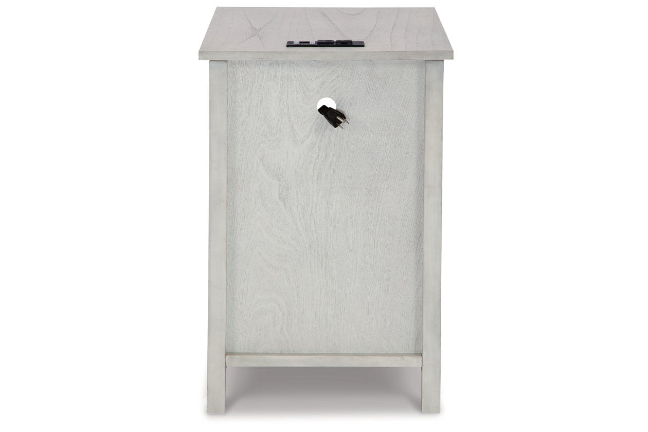 Treytown Antique White Chairside End Table - T300-517 - Bien Home Furniture & Electronics