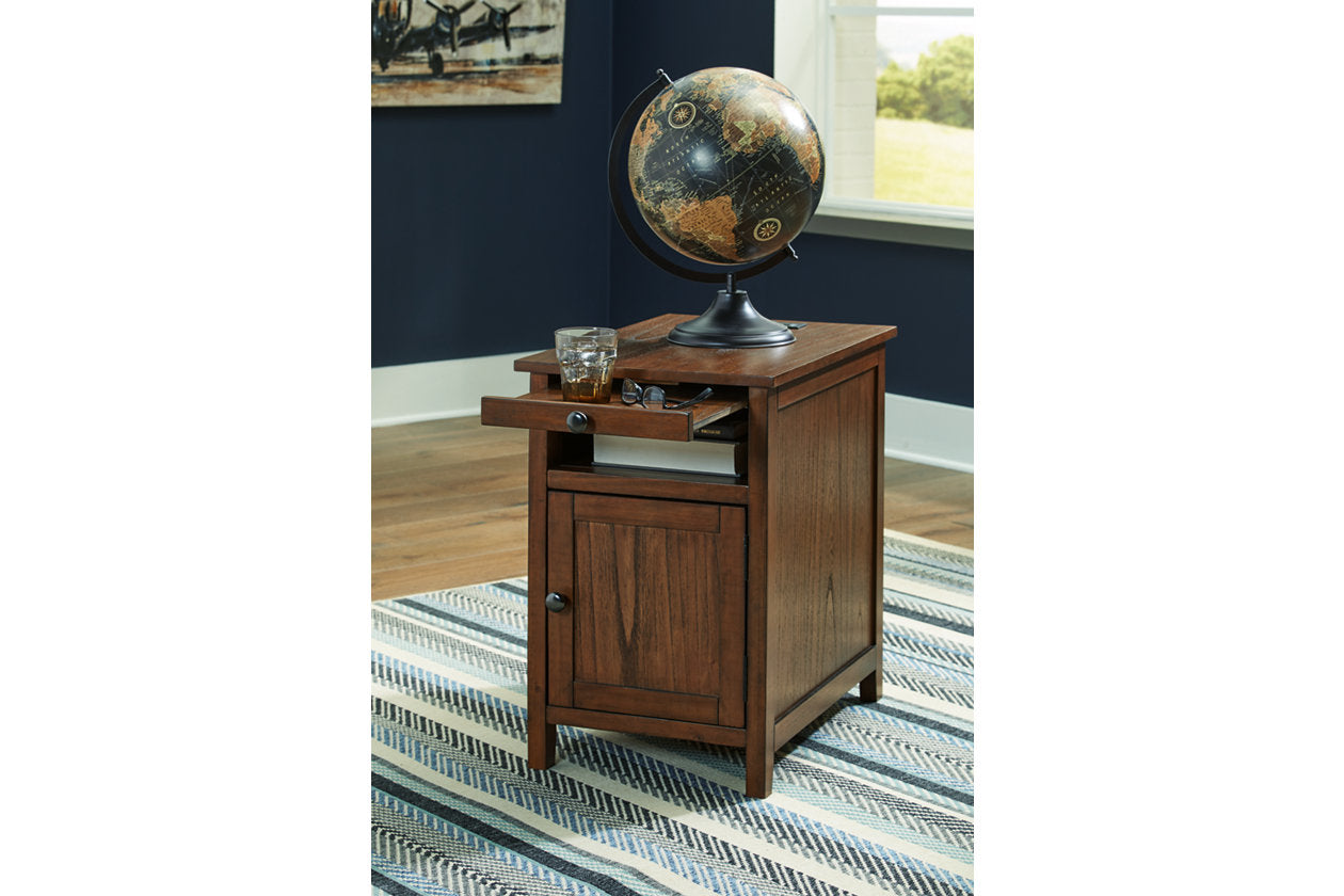 Treytown Brown Chairside End Table - T300-117 - Bien Home Furniture & Electronics