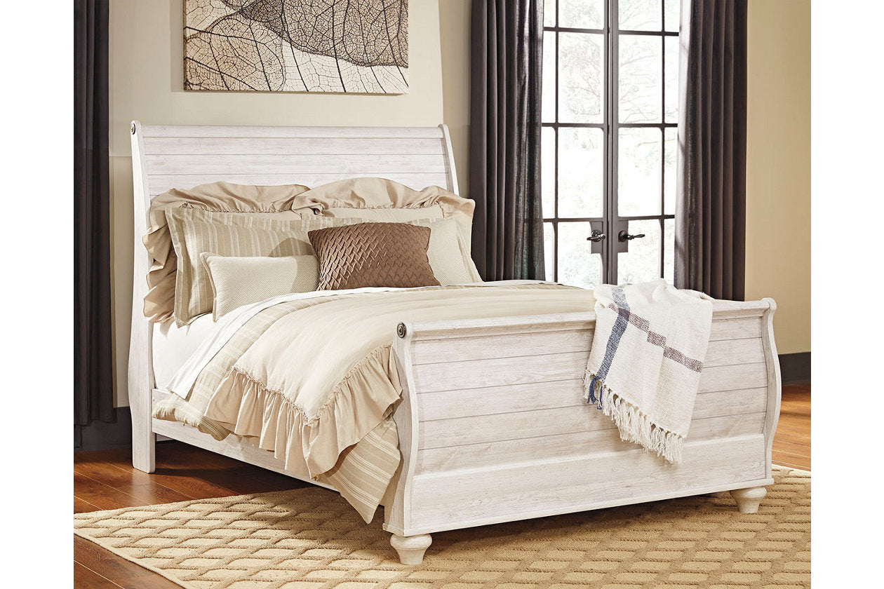 Willowton Whitewash Queen Sleigh Bed - SET | B267-74 | B267-77 | B267-96 - Bien Home Furniture & Electronics