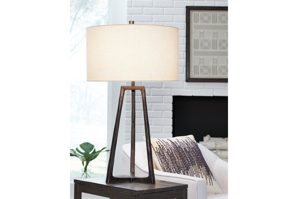 Wynlett Antique Black Table Lamp - L208344 - Bien Home Furniture & Electronics