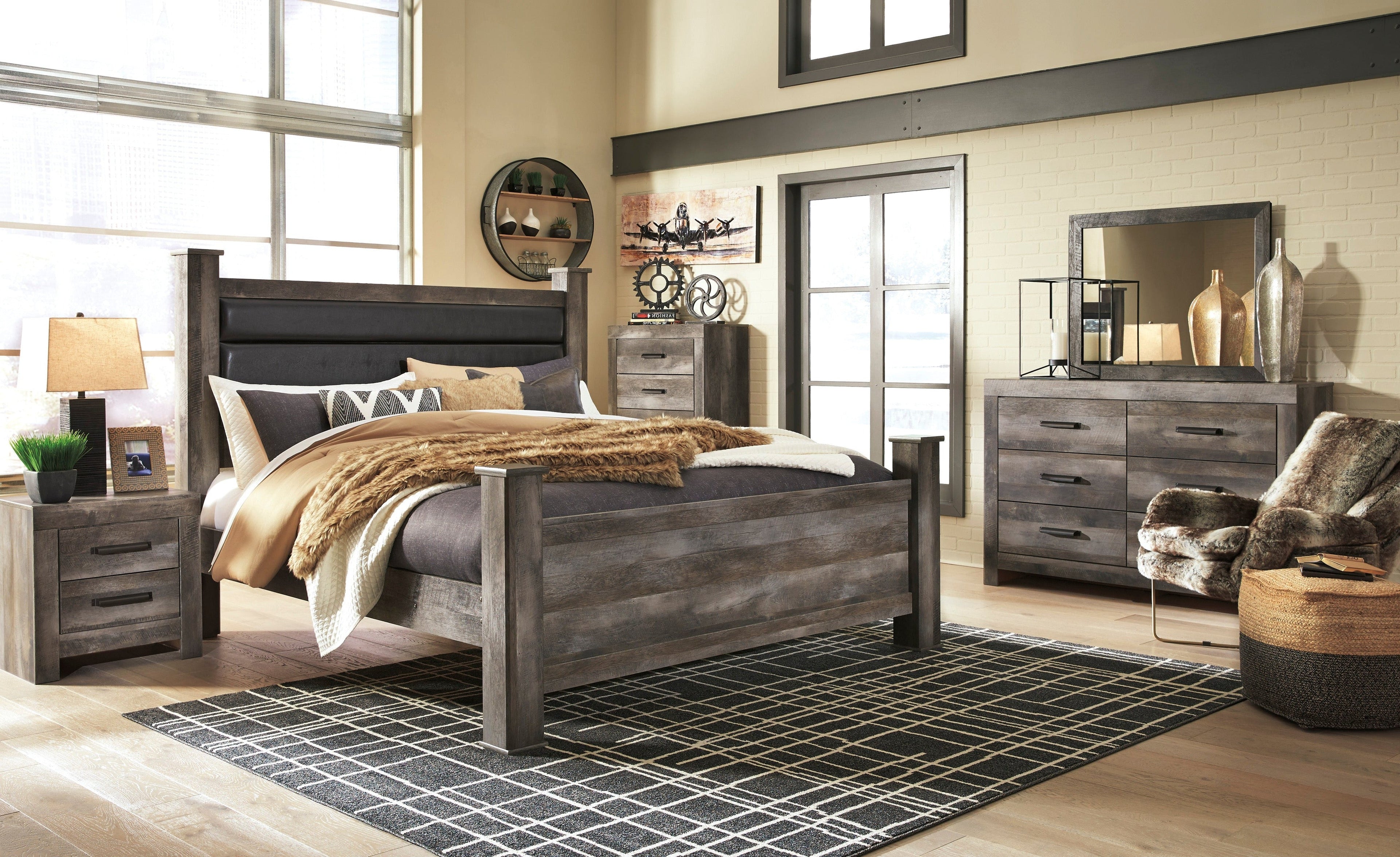 Wynnlow Gray Upholstered Poster Bedroom Set - SET | B440-62 | B440-64 | B440-67N | B440-98 | B440-31 | B440-36 | B440-92 | B440-46 - Bien Home Furniture & Electronics