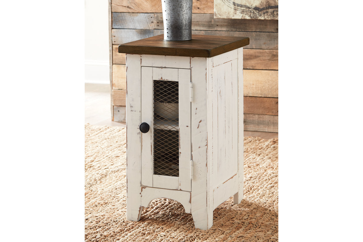 Wystfield White/Brown Chairside End Table - T459-7 - Bien Home Furniture & Electronics