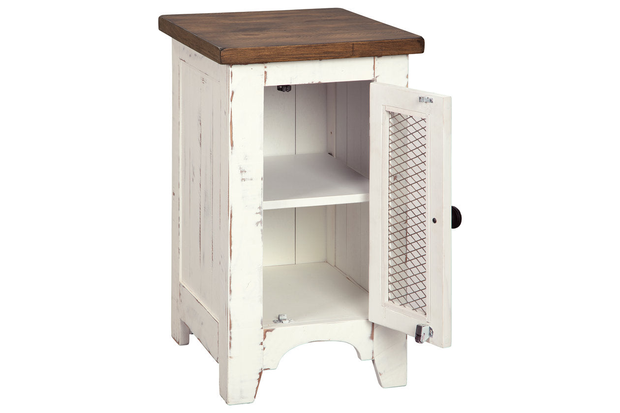 Wystfield White/Brown Chairside End Table - T459-7 - Bien Home Furniture & Electronics