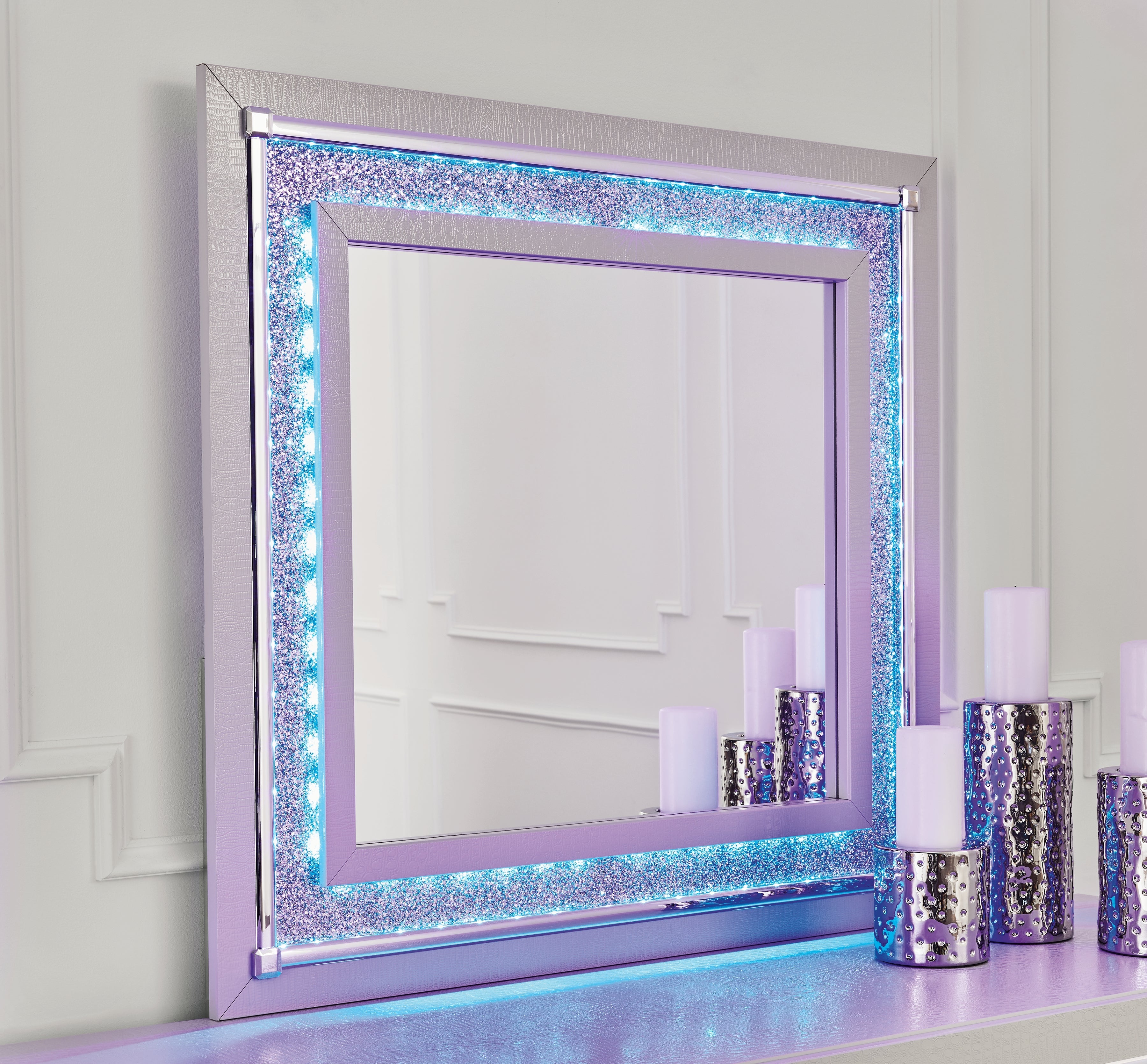 Zyniden Silver Bedroom Mirror - B2114-36 - Bien Home Furniture & Electronics