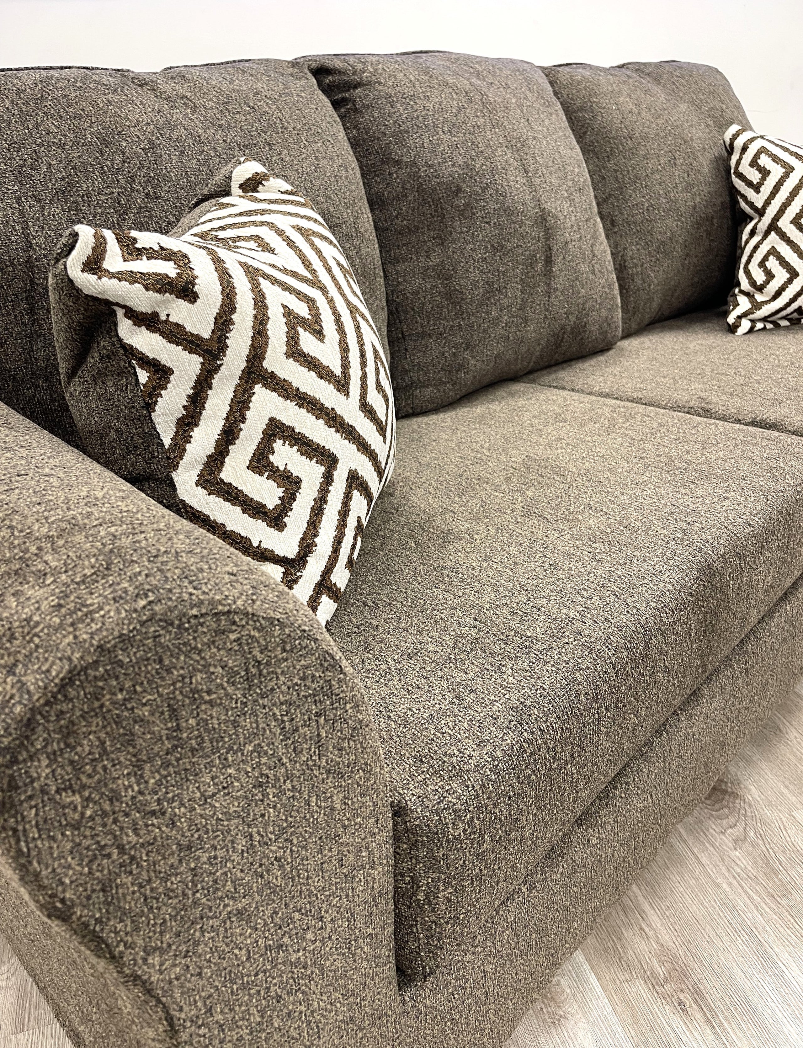 210 BROWN - 2PC Sofa and Loveseat Set - 210 Brown