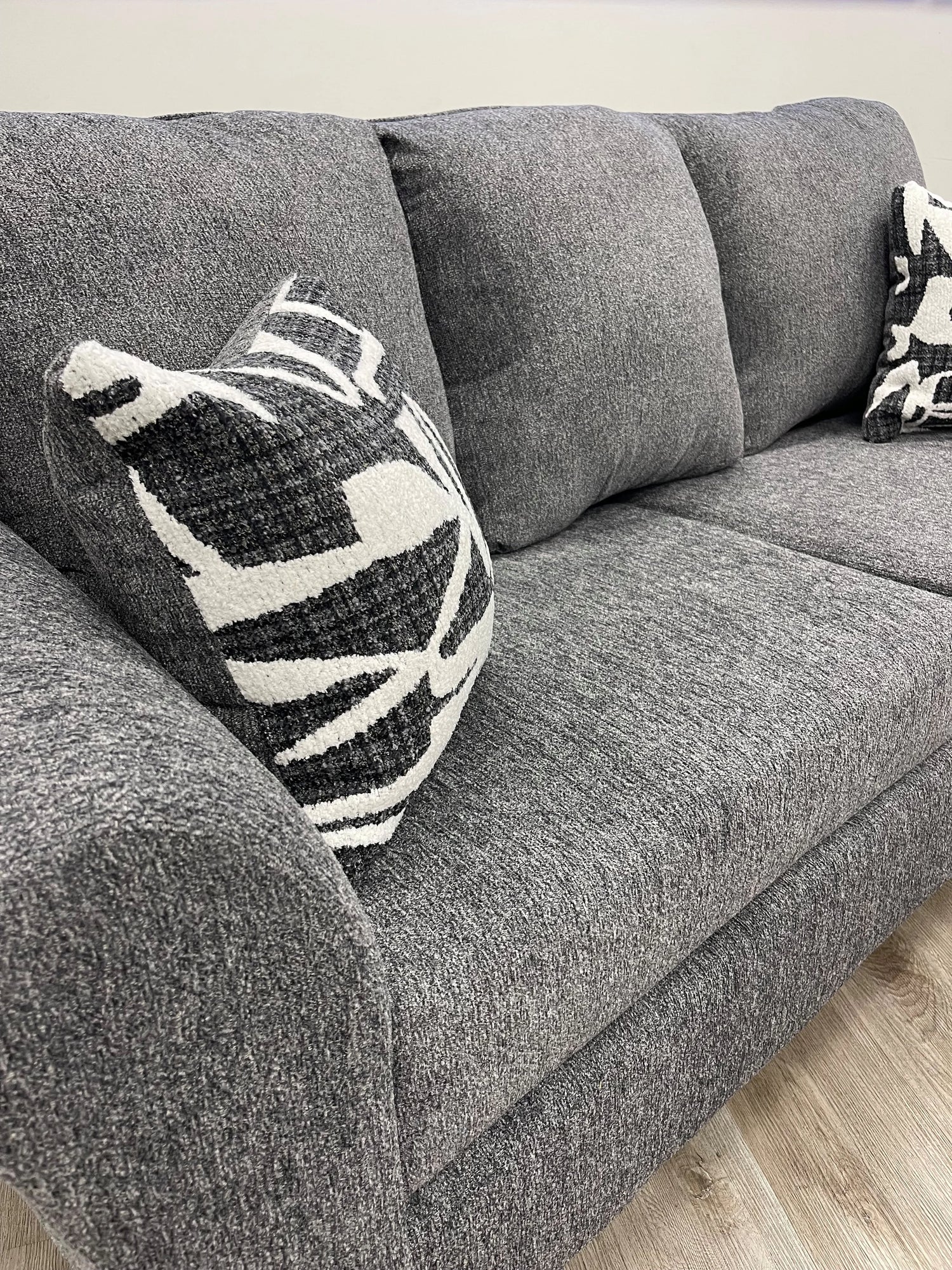 210 GRAY - 2PC Sofa and Loveseat Set - 210 Gray