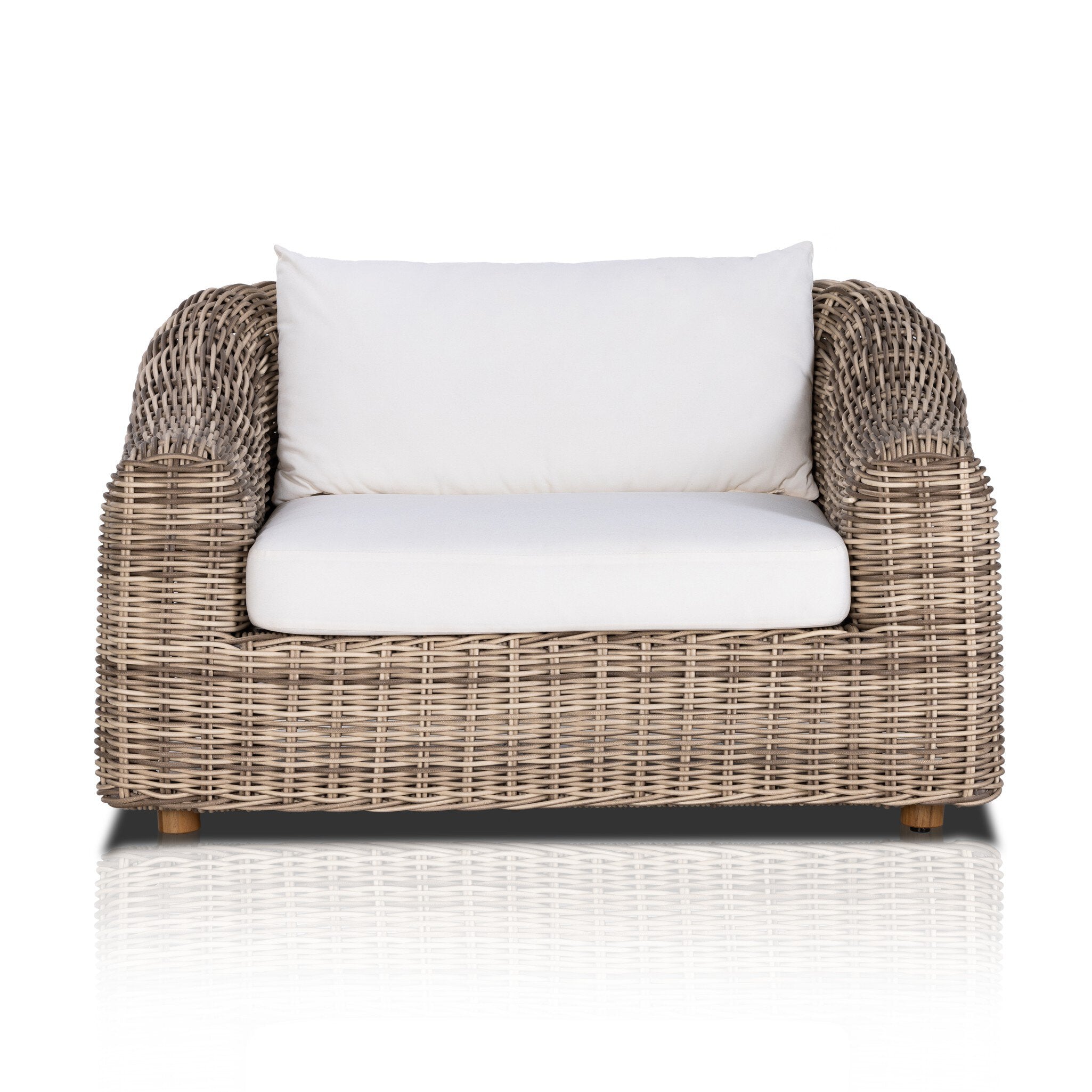 Messina Outdoor Chair in Venao Ivory