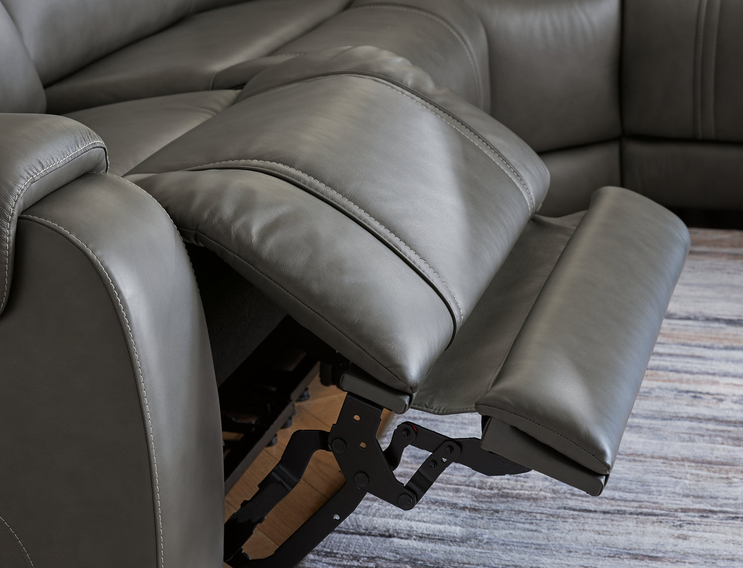 5Z - Pittson Anchor 6-Piece Power Reclining Sectional - PCU12600S5