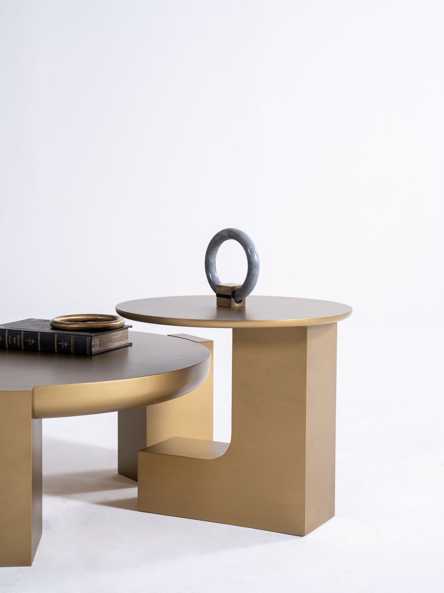 674 Gold Coffee with End Table [ETA: 3/15] - 674-675 GOLD - COFEND