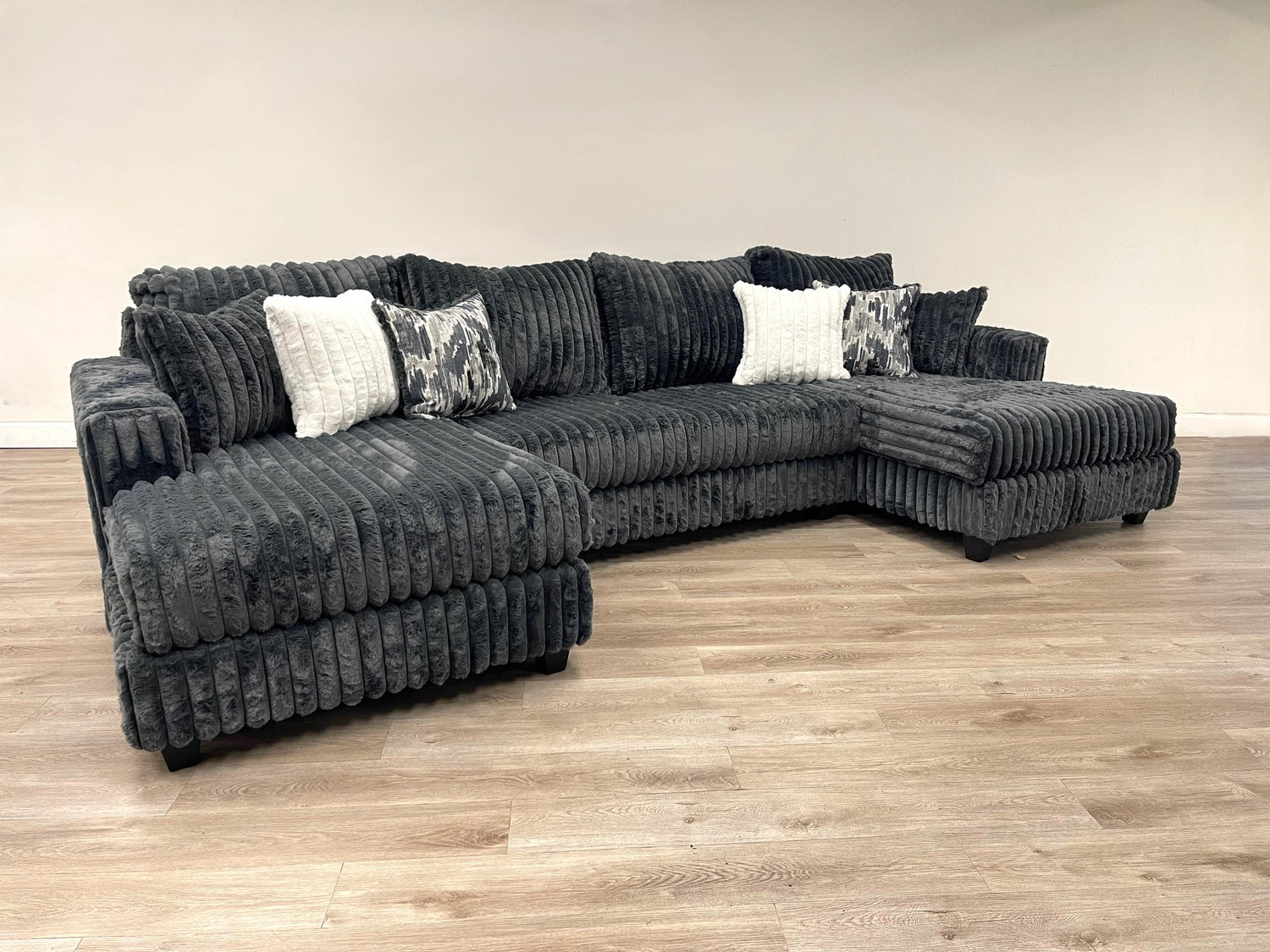 9700 Charcoal - Sectional - 9700 Charcoal