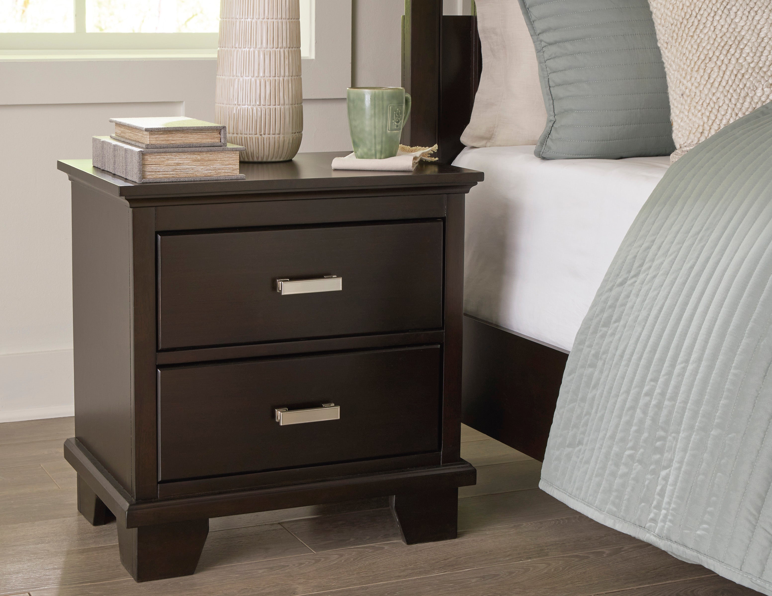 Covetown Dark Brown Panel Bedroom Set from Ashley - Luna Furniture