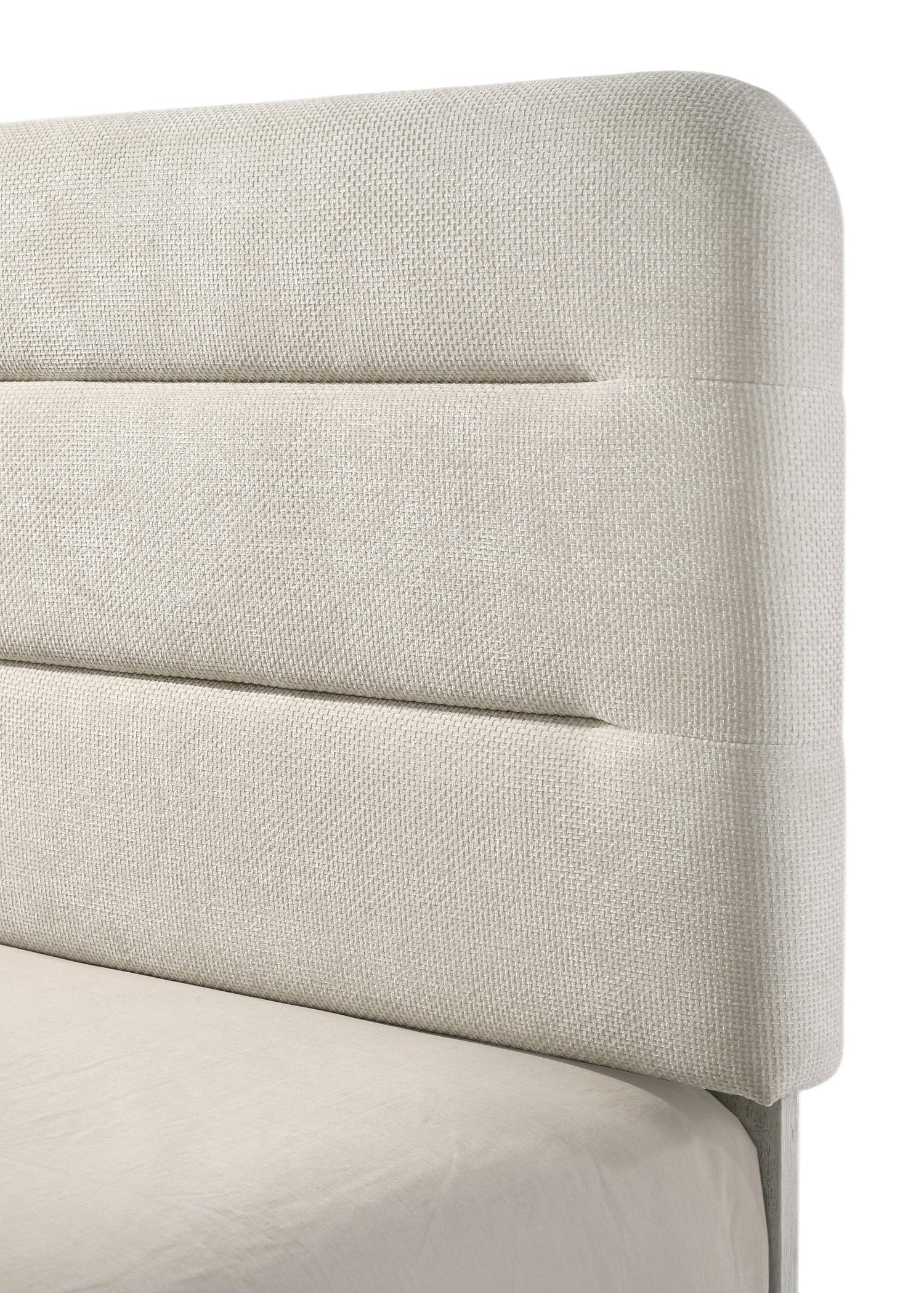 Nyomi White Queen Bed from Crown Mark - Luna Furniture