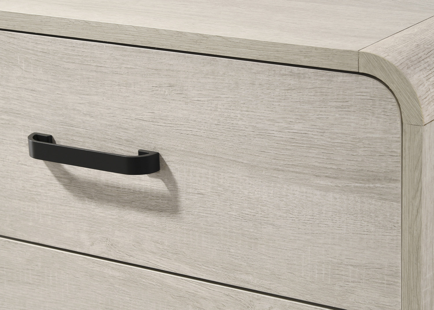 Nyomi White Chest from Crown Mark - Luna Furniture