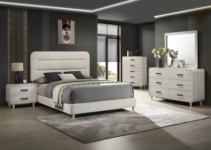 Nyomi White Queen Bed from Crown Mark - Luna Furniture