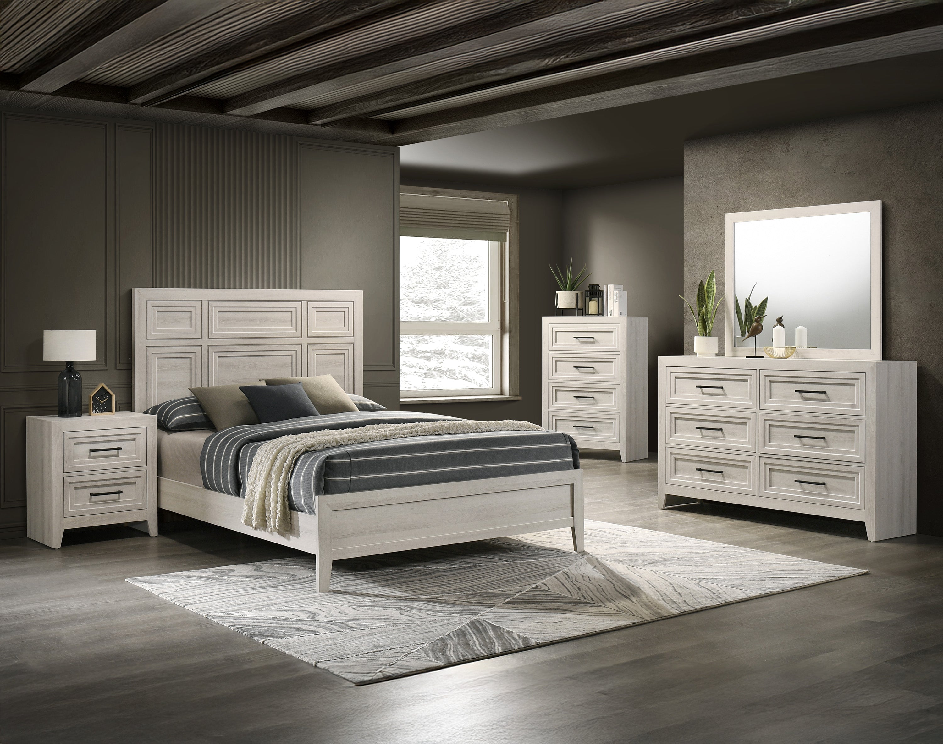 Lorraine Antique White Queen Panel Bed from Crown Mark - Luna Furniture