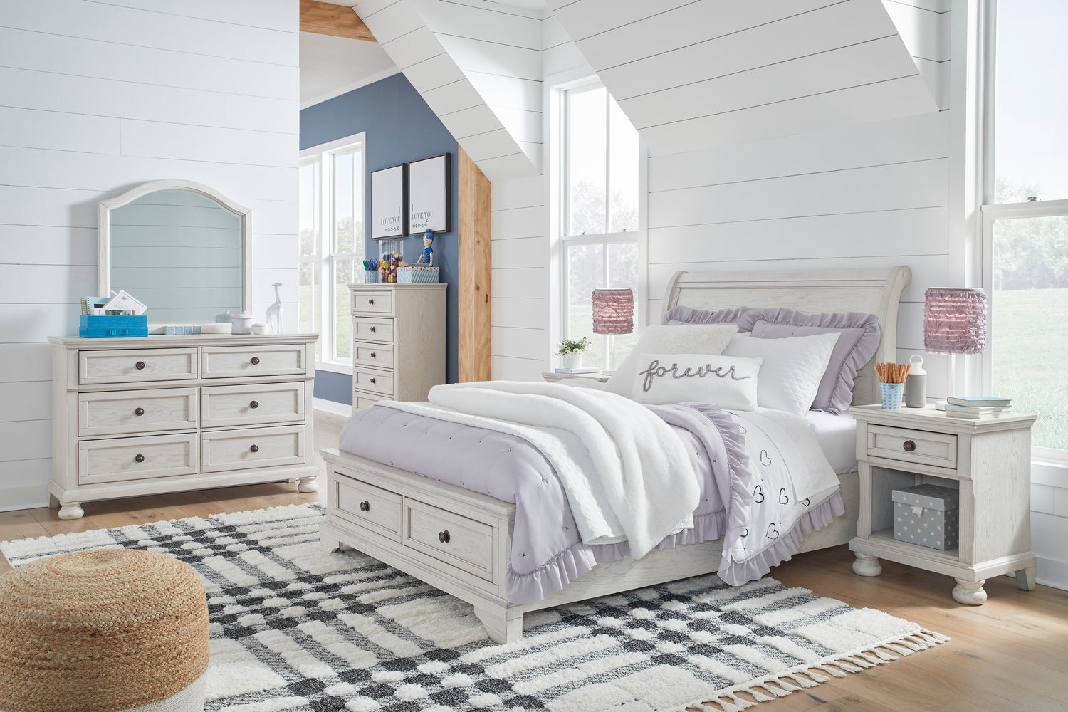 Robbinsdale Antique White Sleigh Storage Bedroom Set from Ashley - Luna Furniture