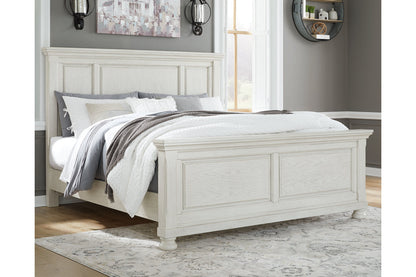 Robbinsdale Antique White California King Panel Bed -  Ashley - Luna Furniture