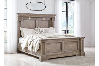 Blairhurst Light Grayish Brown King Panel Bed -  Ashley - Luna Furniture